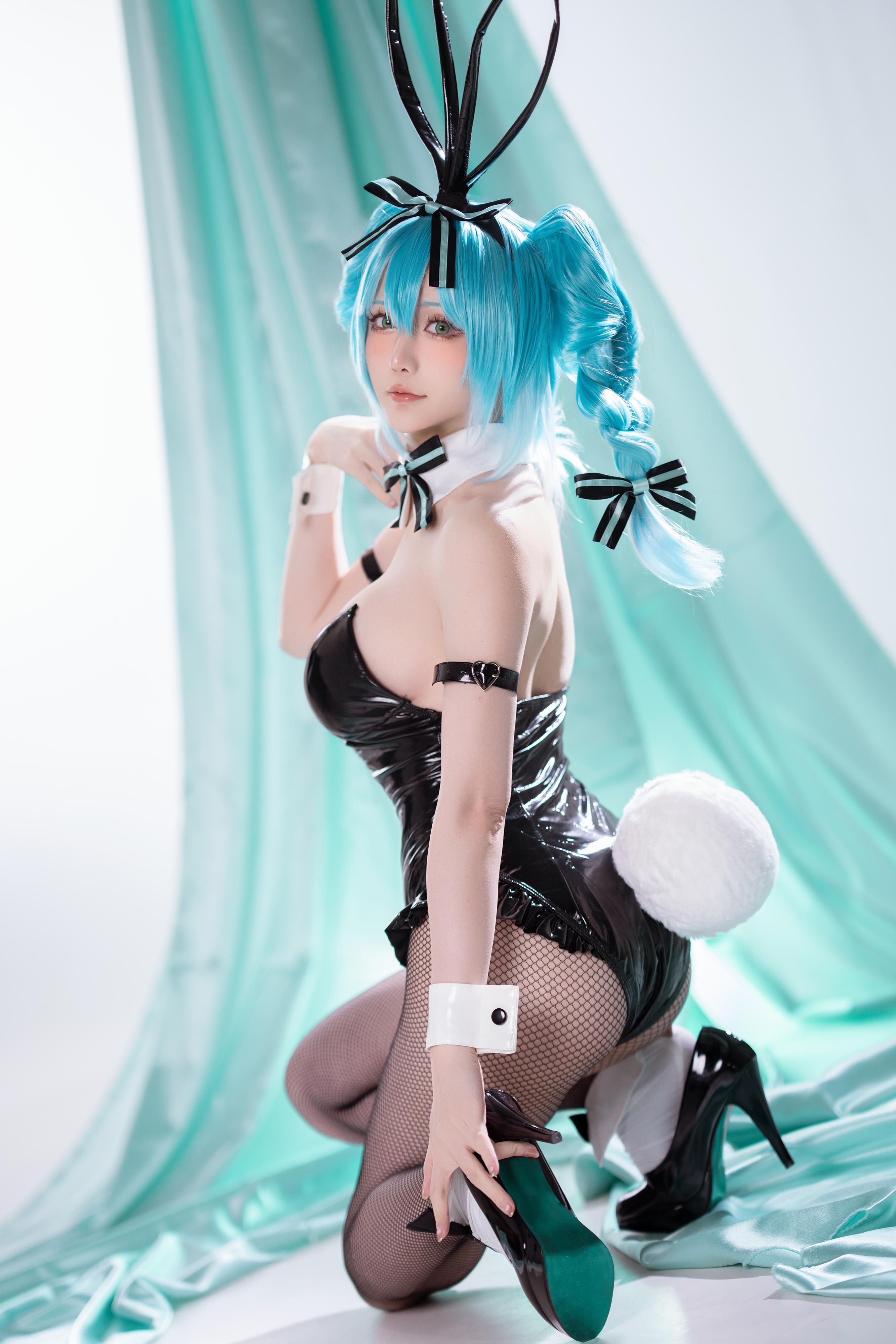 Sao Chậm Chạp - 初音未来 Thỏ Nữ Lang