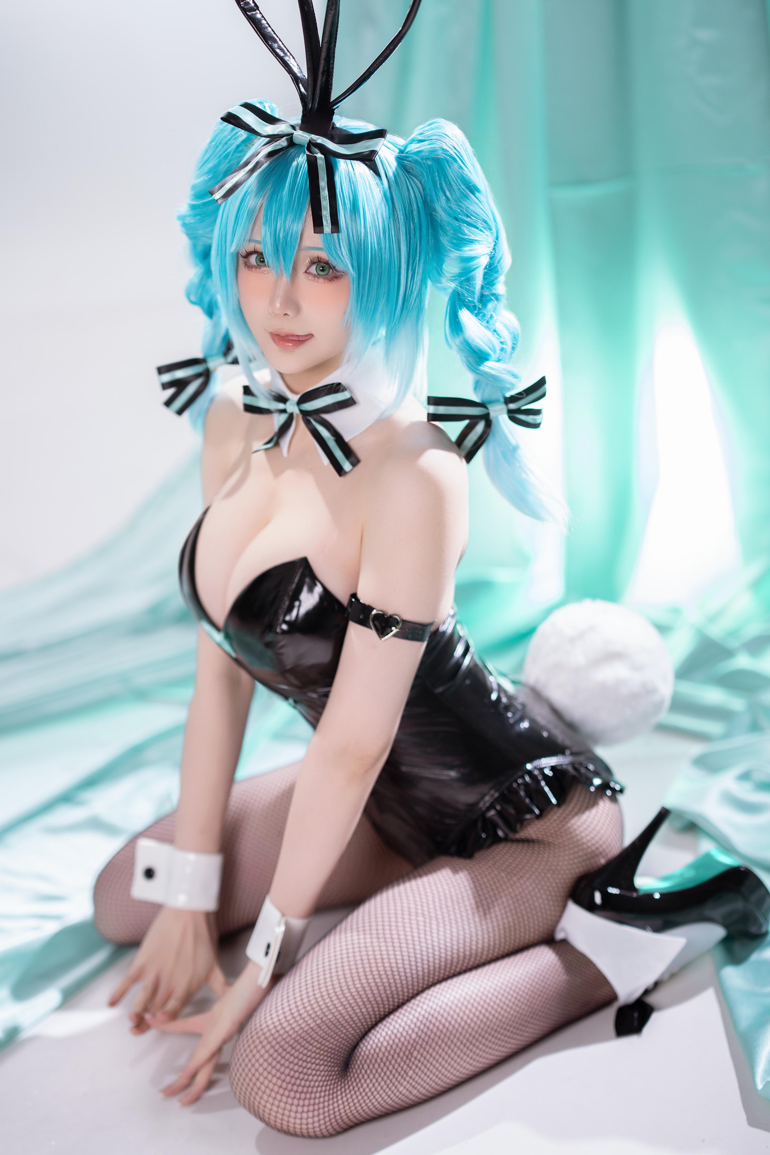 Sao Chậm Chạp - 初音未来 Thỏ Nữ Lang