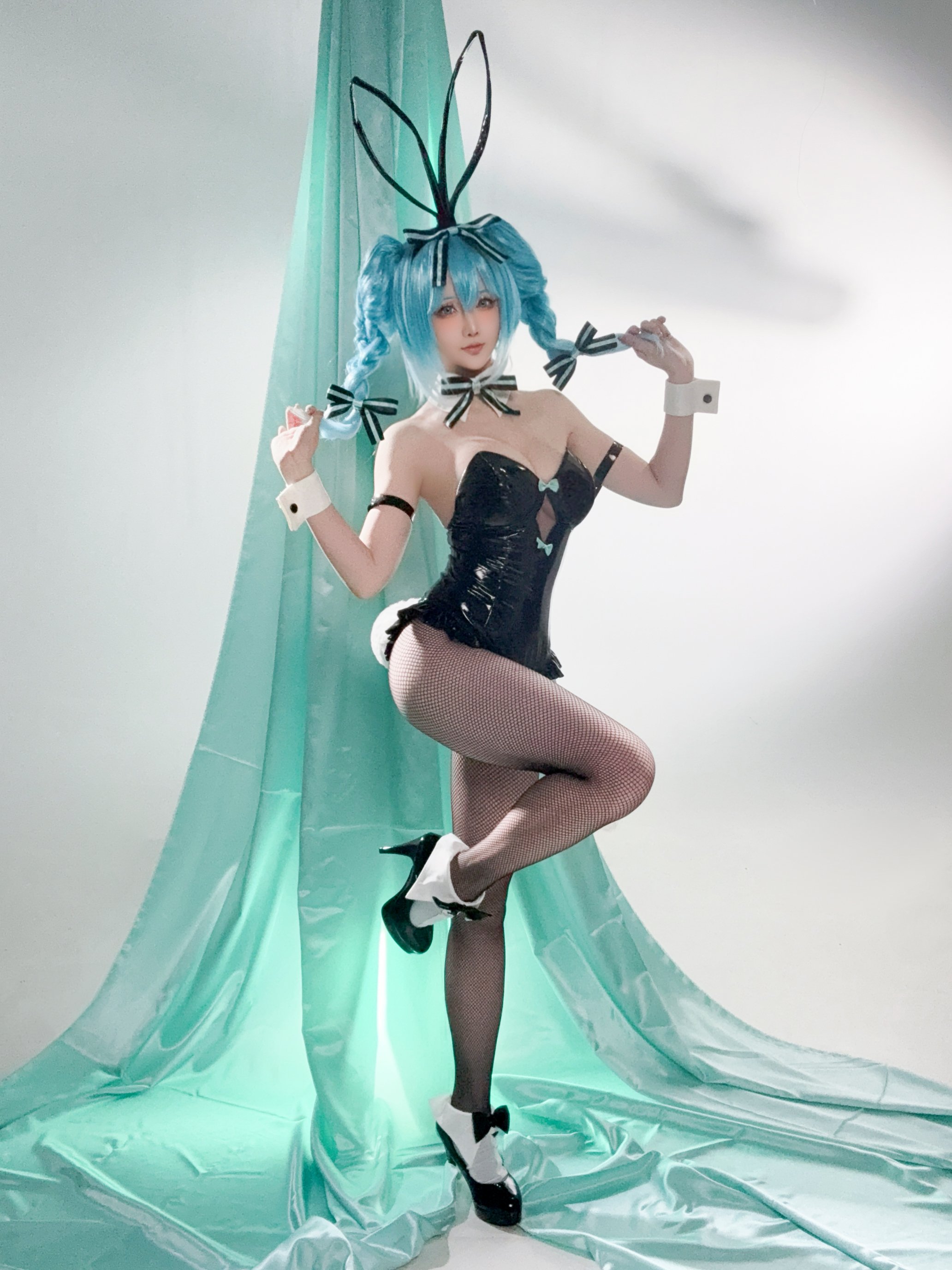Sao Chậm Chạp - 初音未来 Thỏ Nữ Lang