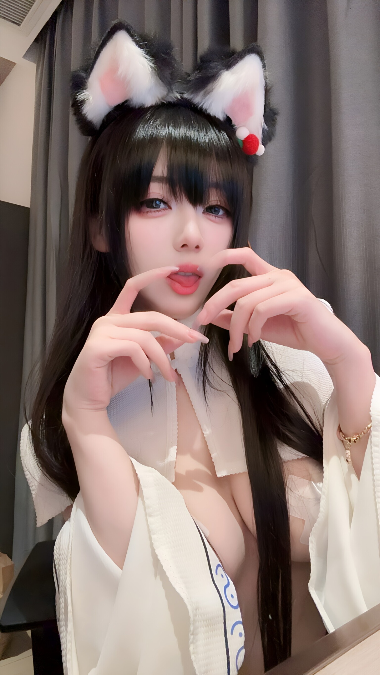 Jiu Yan 2025년 6월 Douyin 회원 란제리 검정 스타킹 43P1V