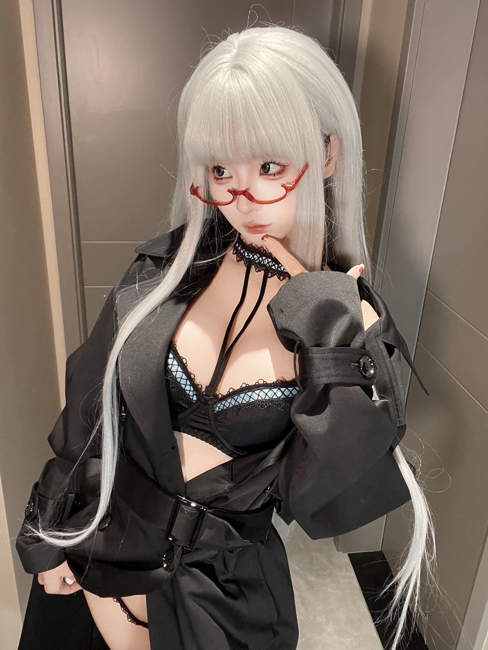 蠢沫沫 - 6月自拍
蠢沫沫 - 6月自拍