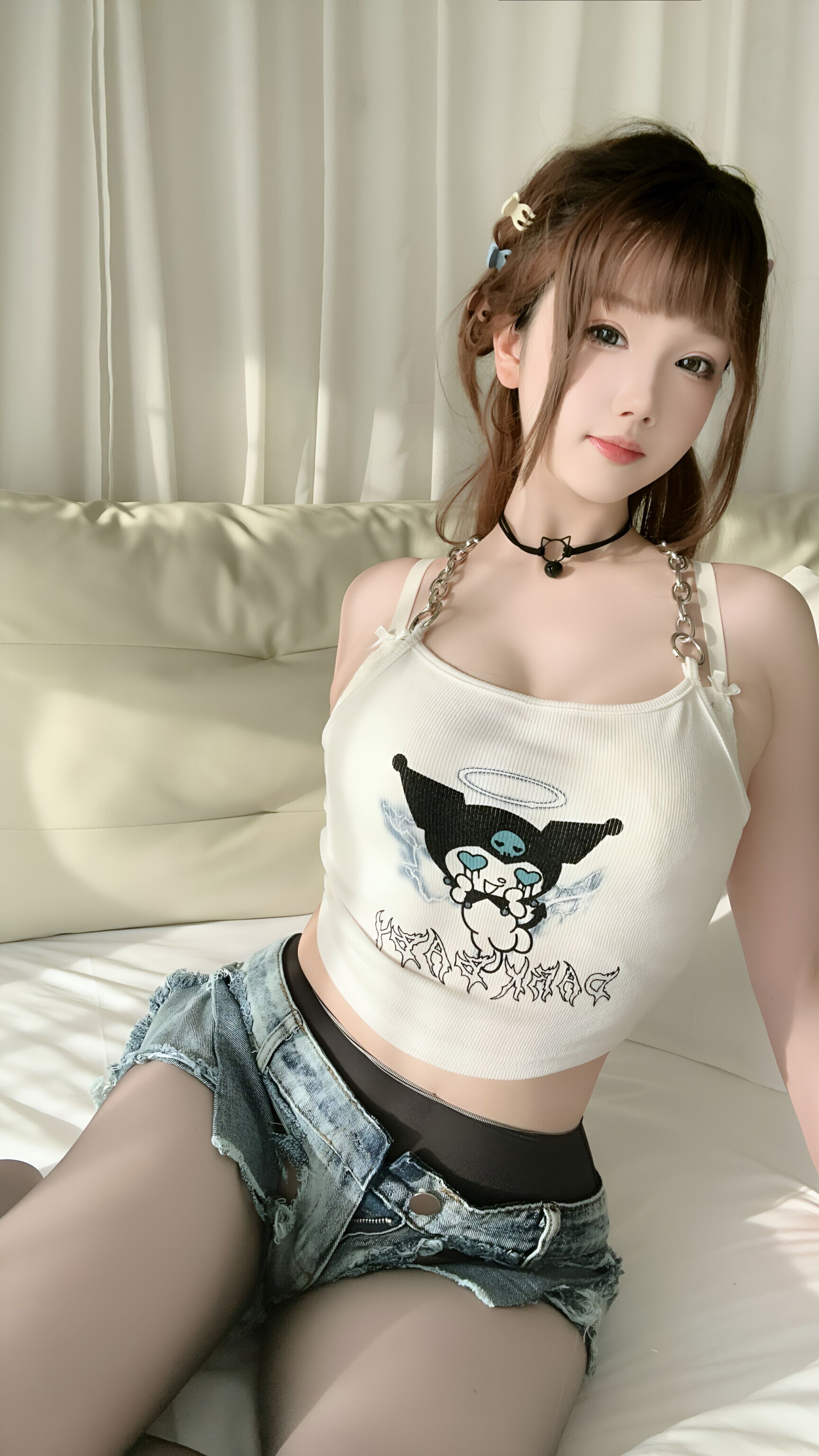 Áo thun 雪晴Astra - Quần short jeans 119P1V
