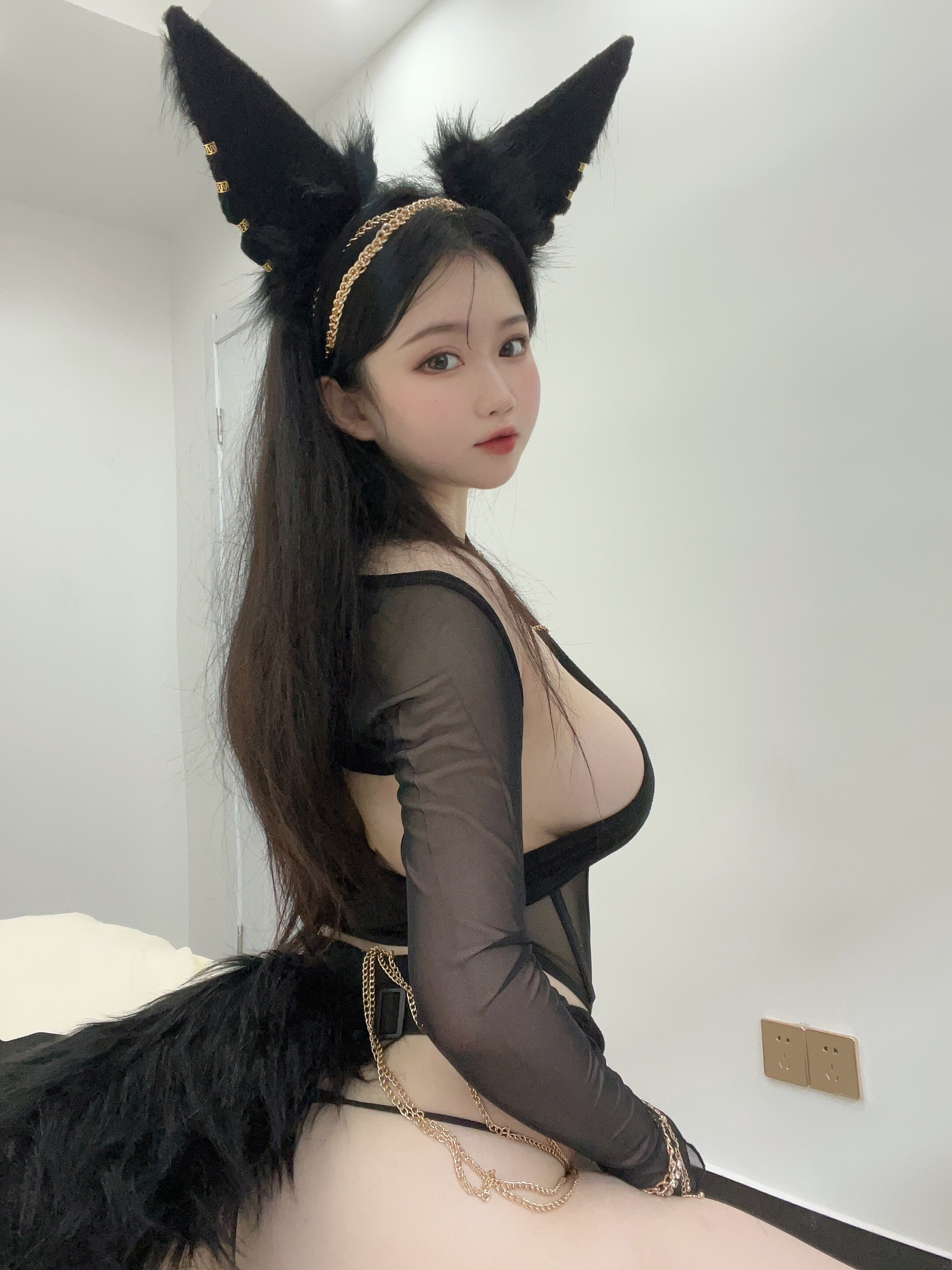 이依醬吖 - 흑랑 34P1V