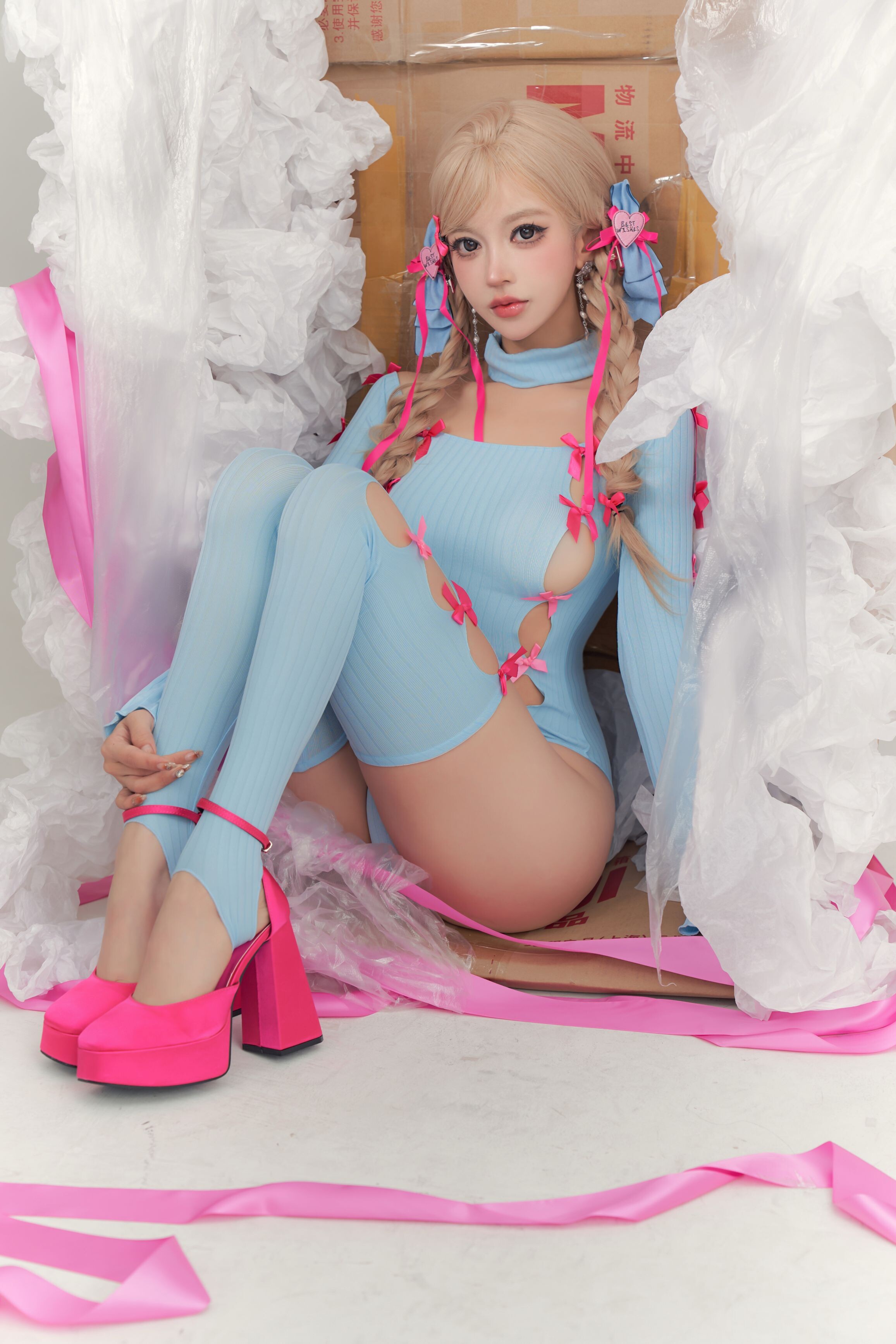 Expired Rice Noodles Meow Isekai Doll 56P
