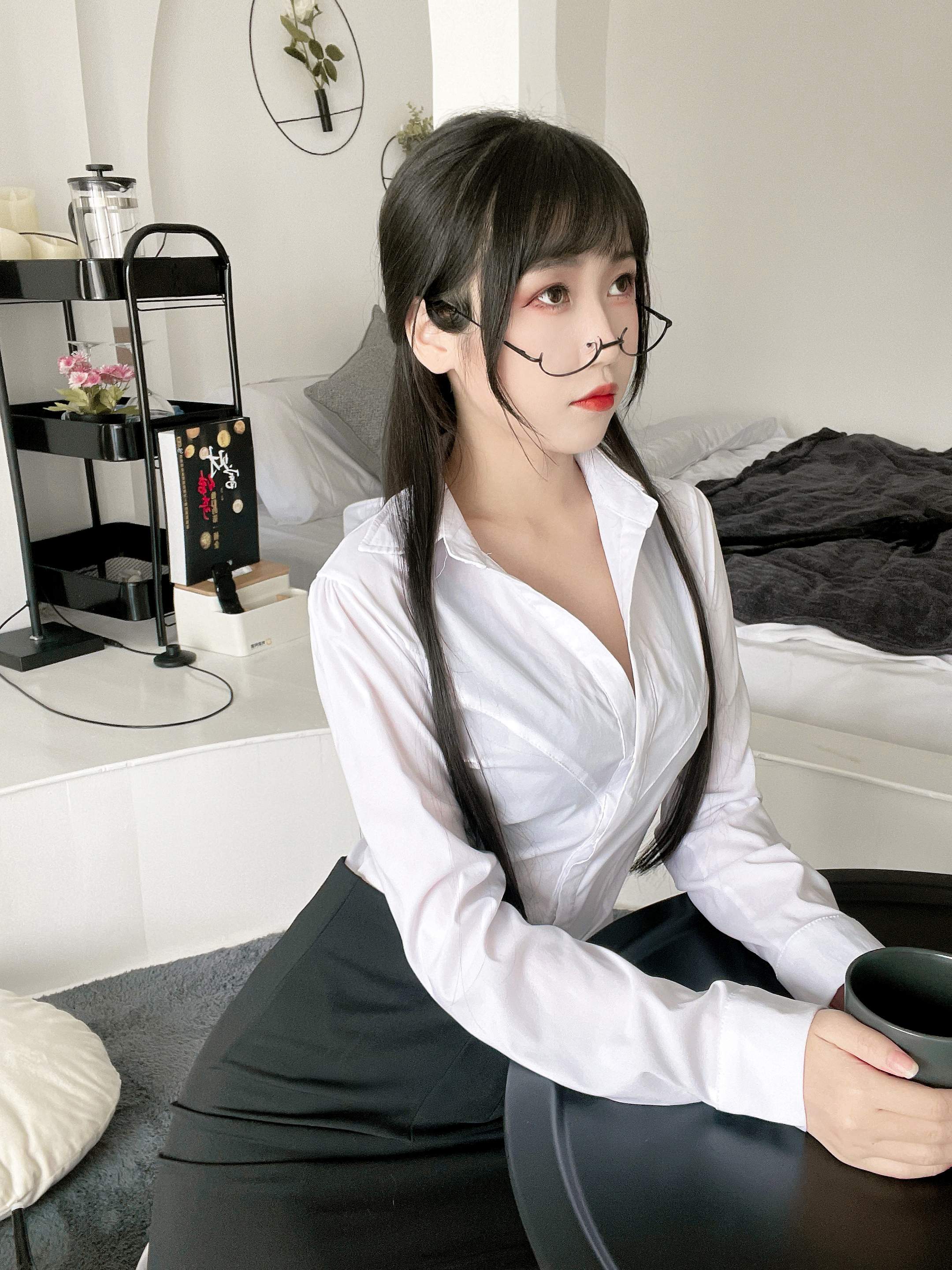 Mèo không ngốc - Đen絲 bao hông OL 24P