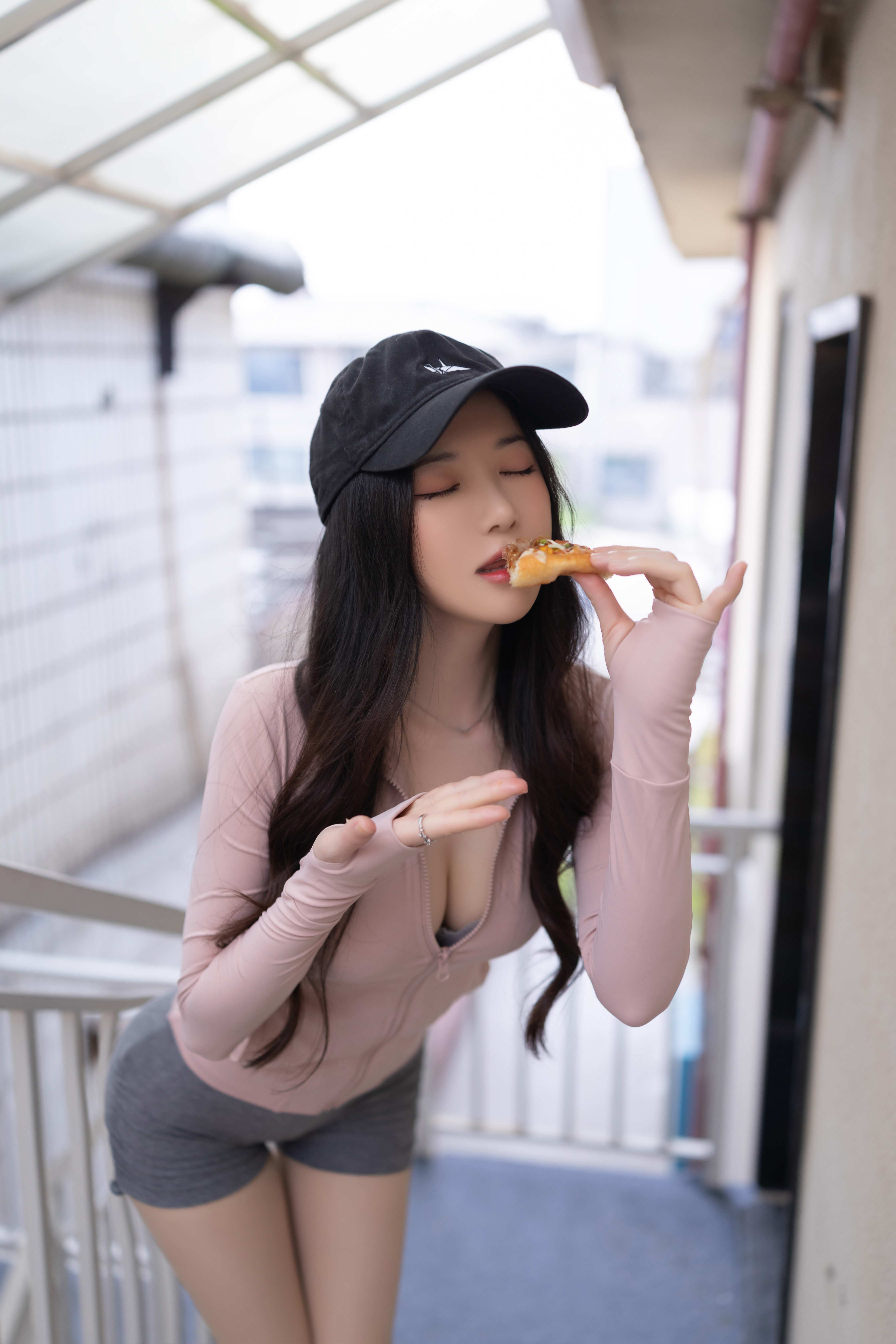 Fish roe pizza 120P