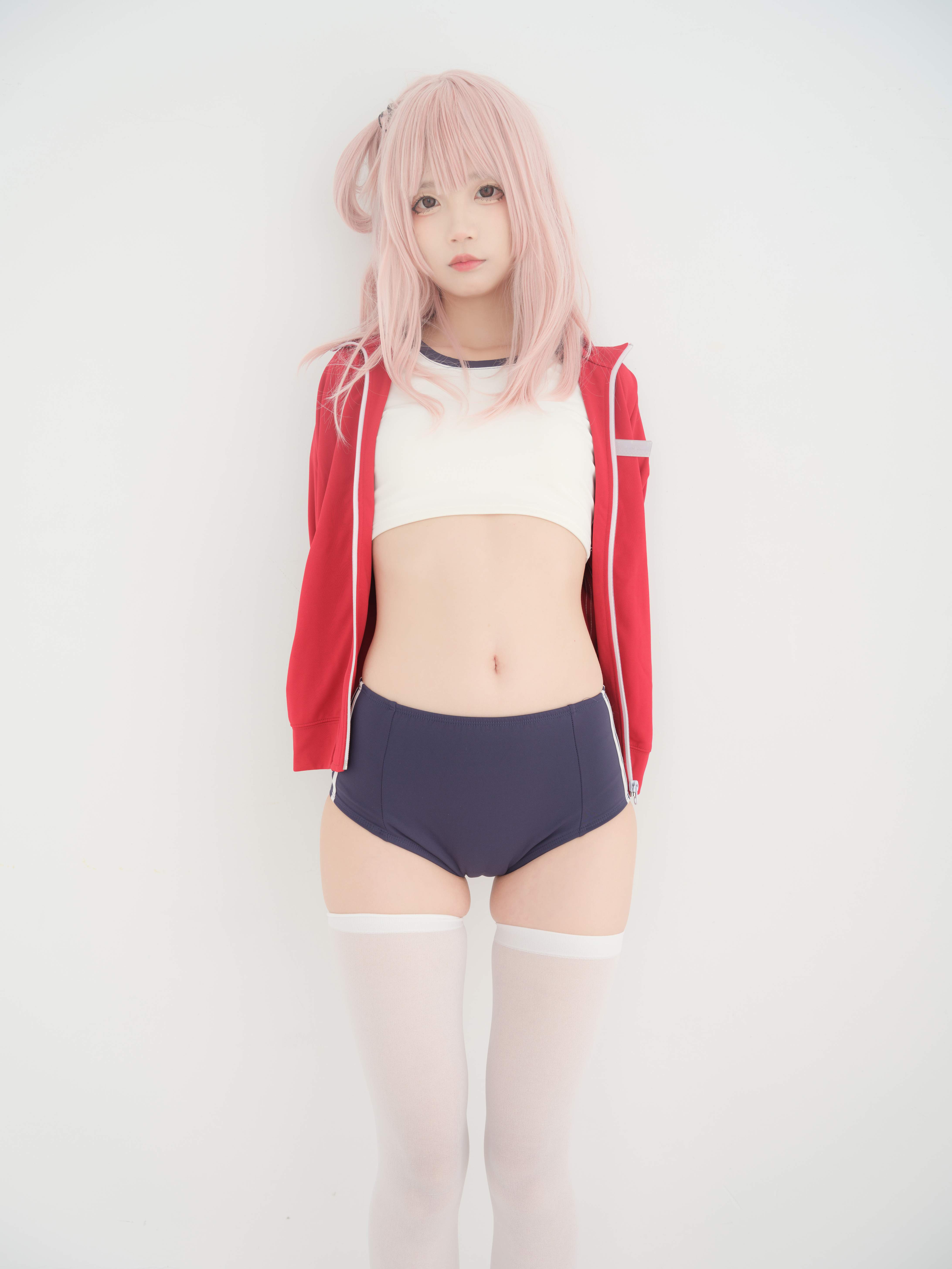 五更百鬼 - 艦長体操服 25P
```
五更百鬼 - 艦長体操服 25P
