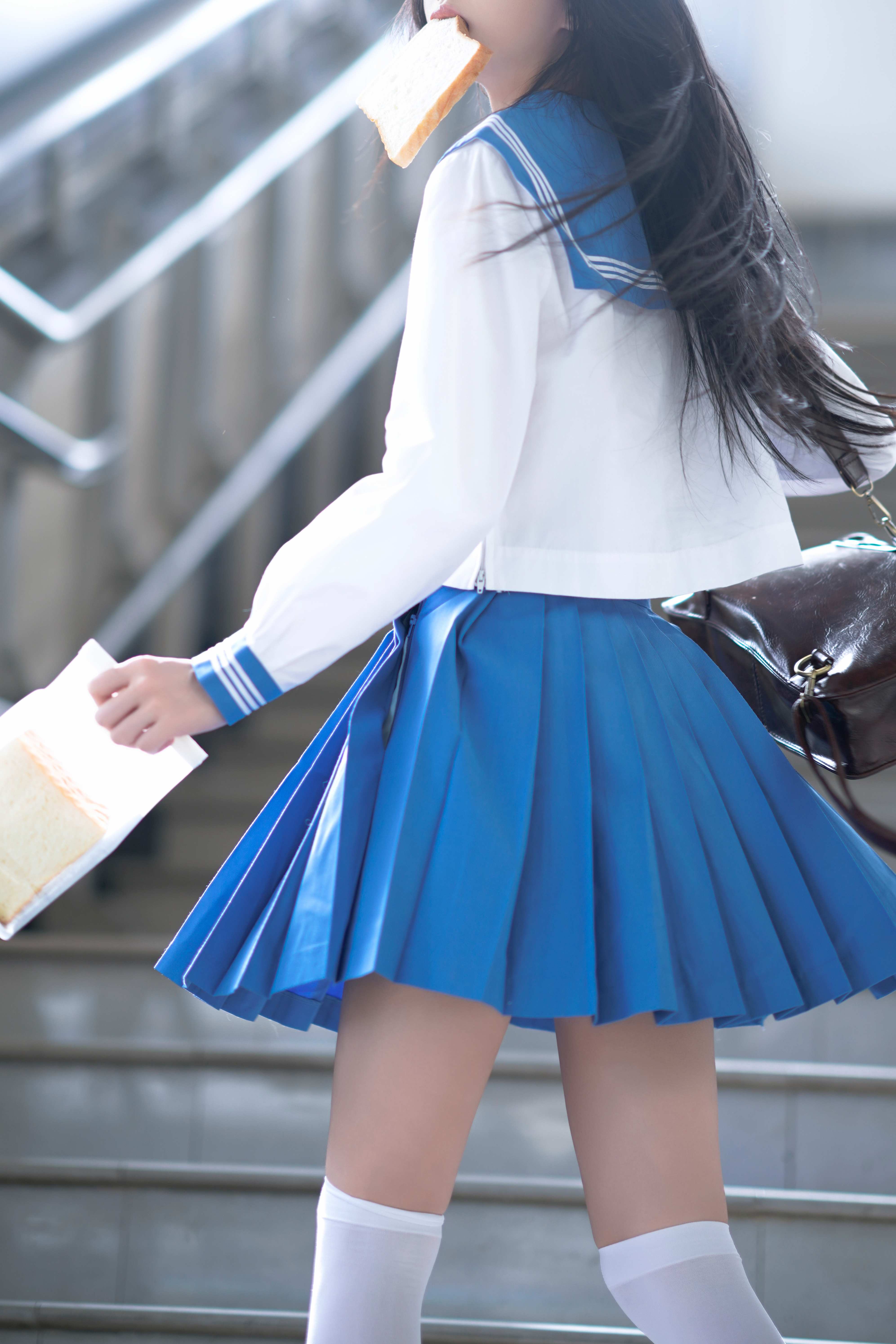 櫻桃喵 - 地鐵JK制服 33P
