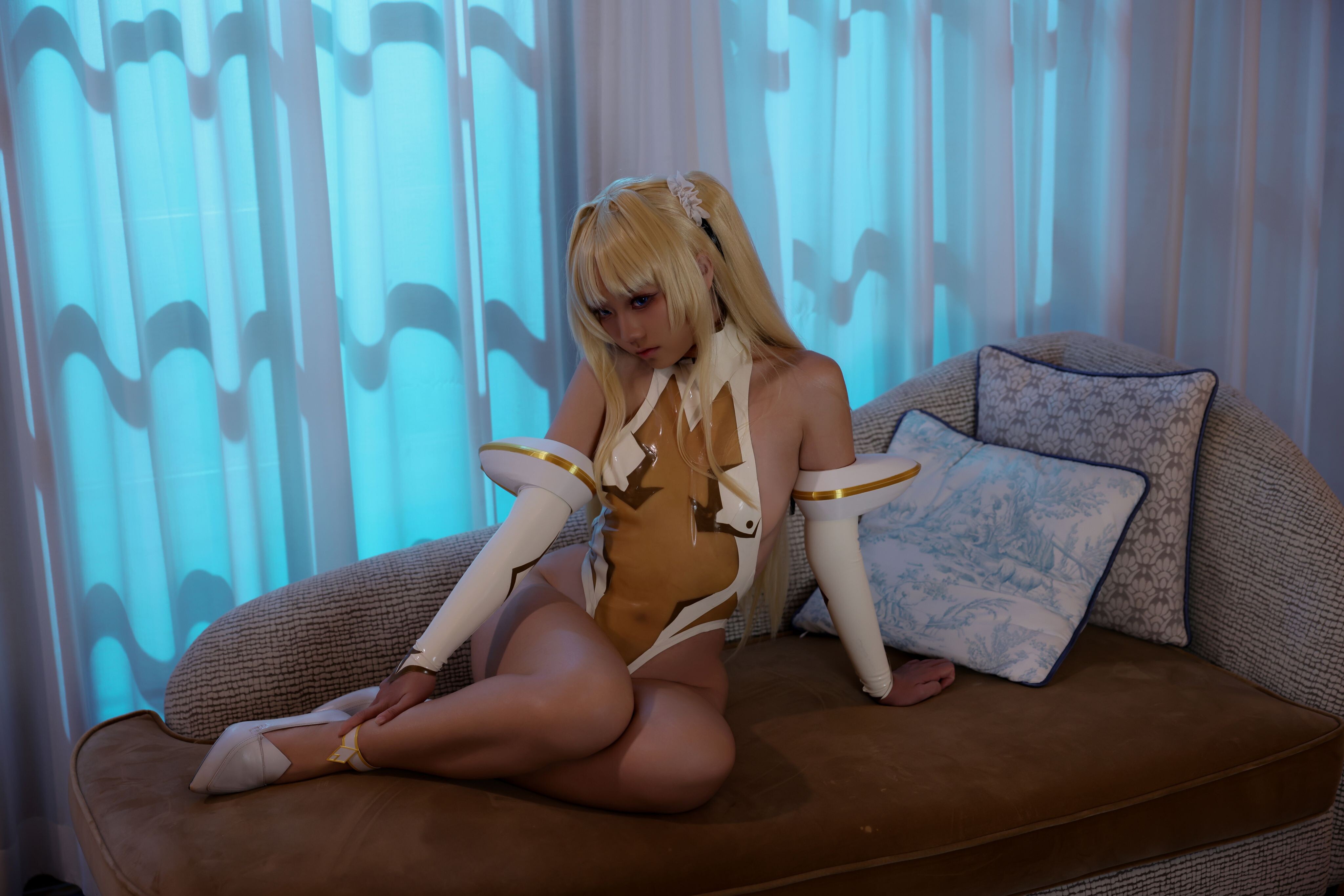 G44 không bị thương, Song Diệp Ly Ly, 35P