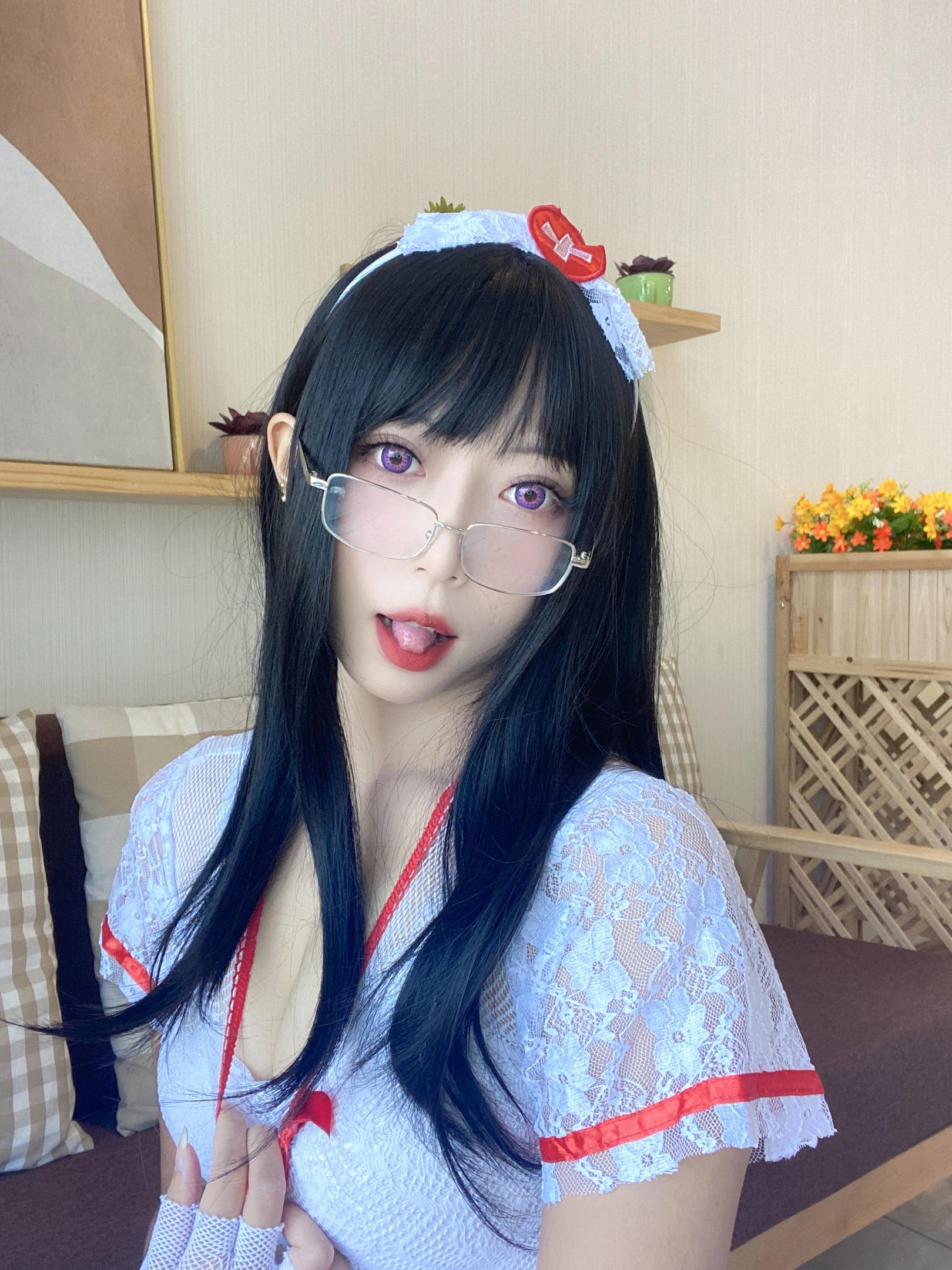 Money冷冷 - 蕾丝 护士 1V