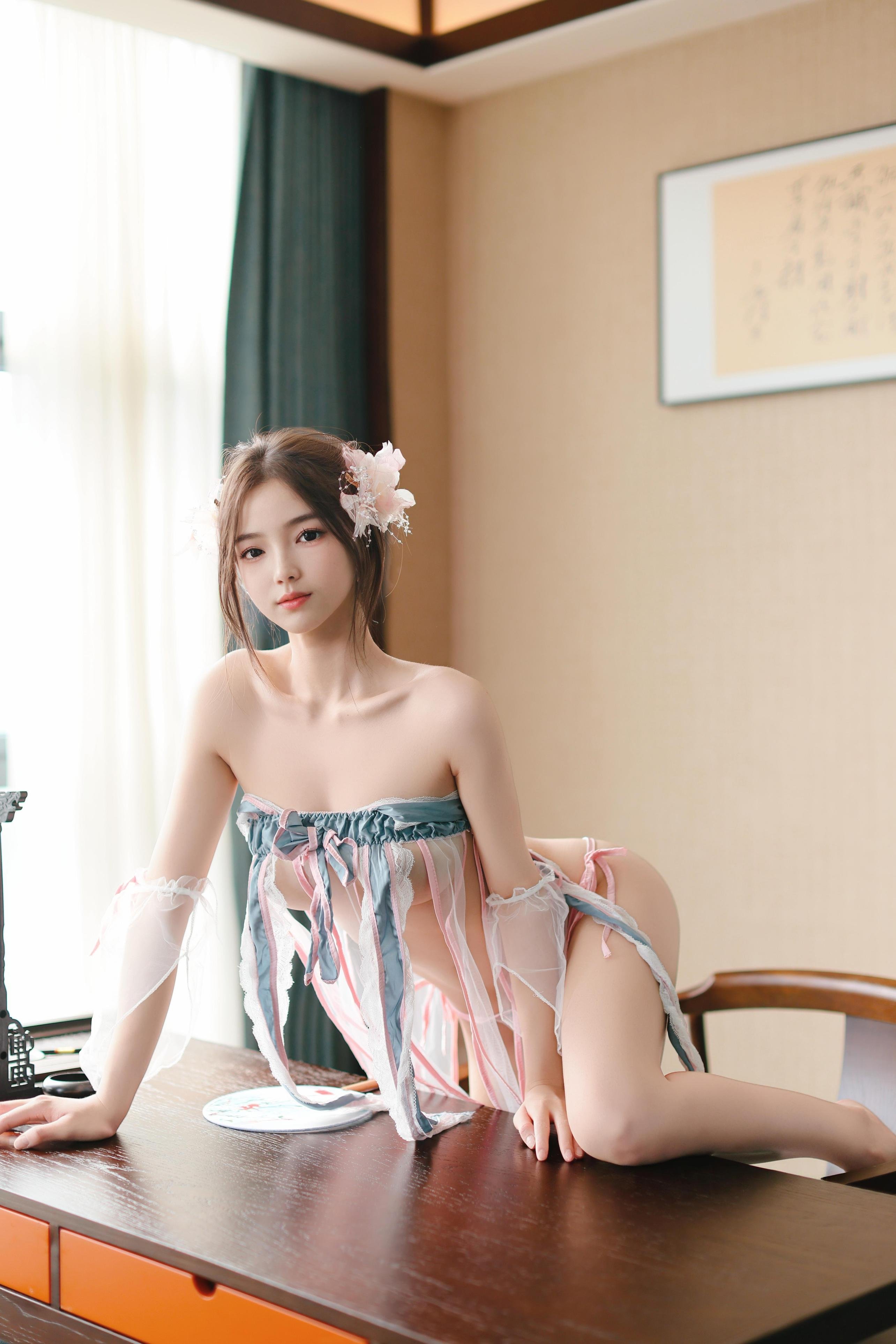 苏软软鲜花朵朵写真 116P | 美胸主题图集