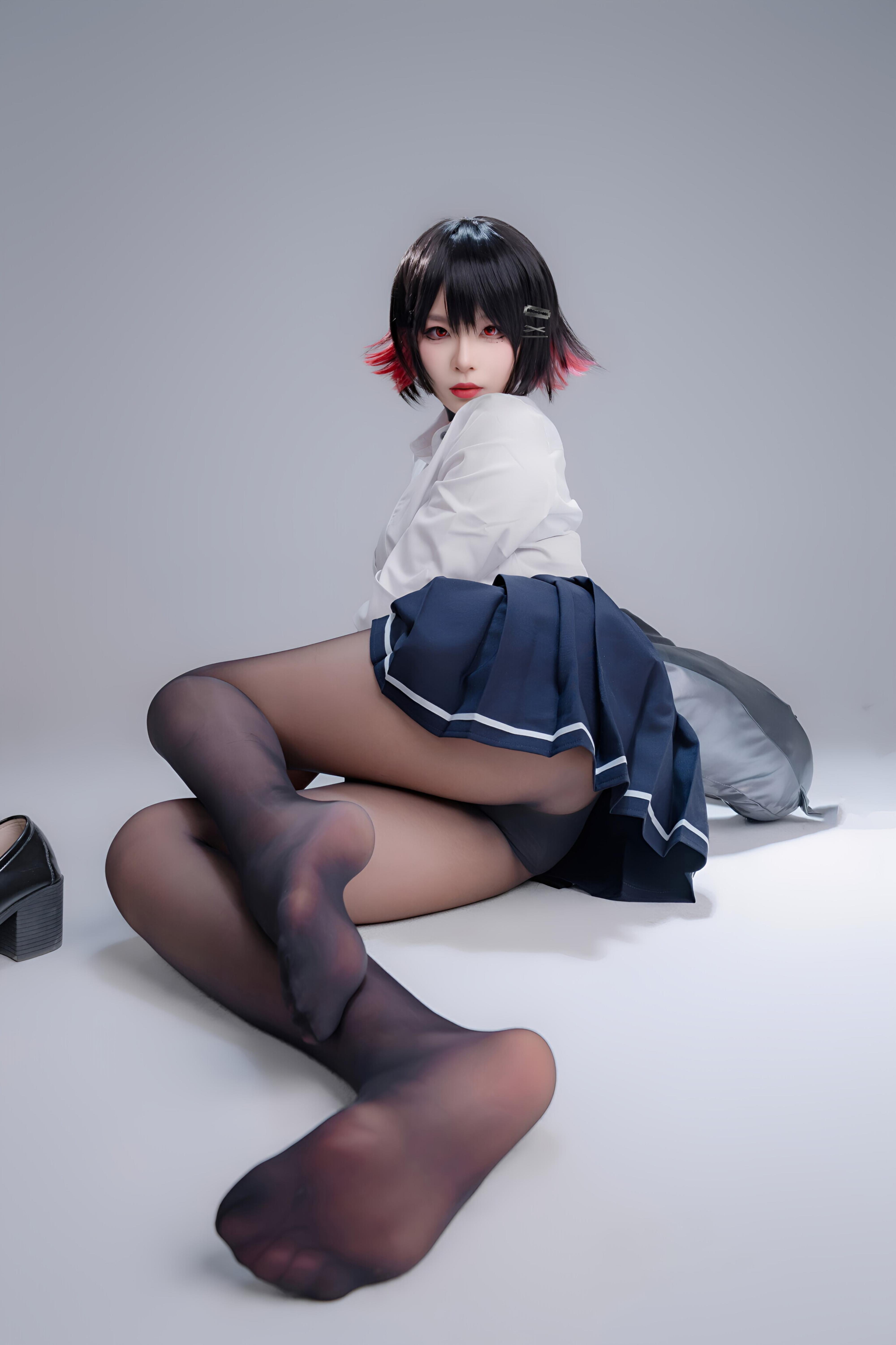 軒蕭学姐 - サメ娘 JK制服 100P1V