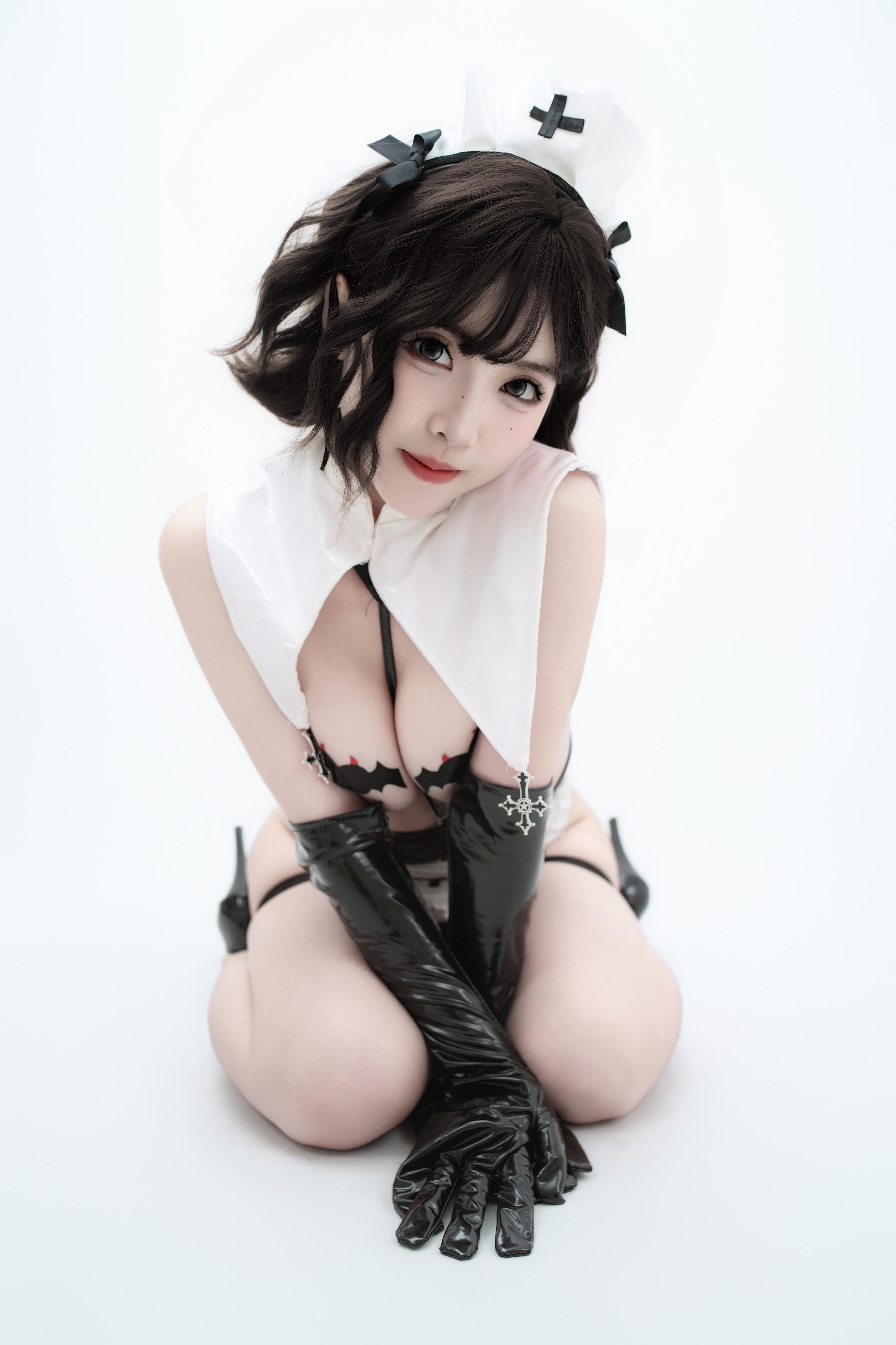 Bangni Bonnie Cosplay Tu Nữ 86P