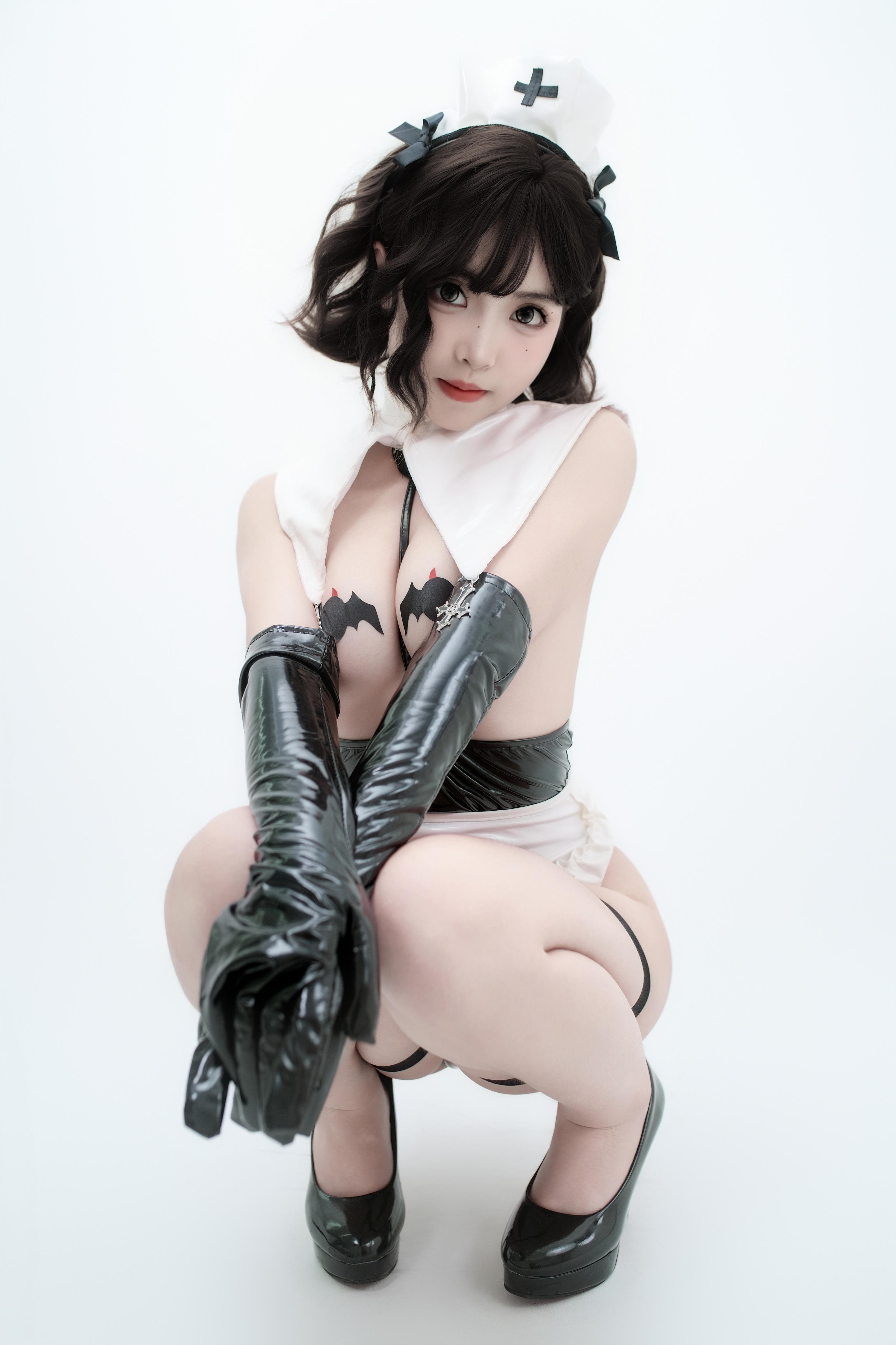 Bangni Bonnie Cosplay Tu Nữ 86P