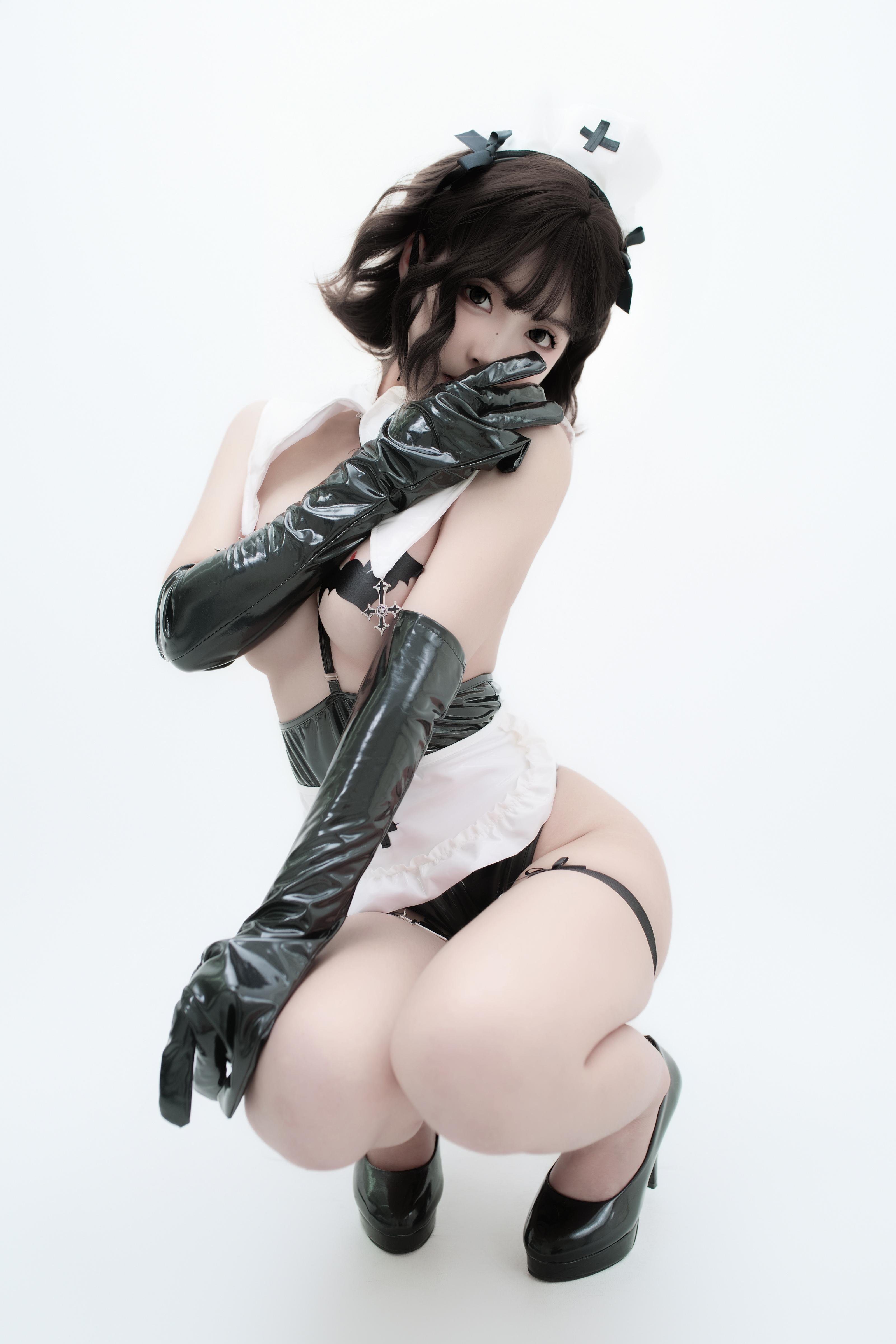 Bangni Bonnie Cosplay Tu Nữ 86P