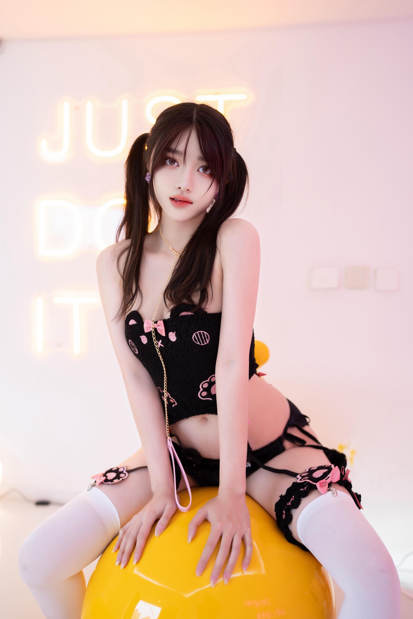 白露lulu -  ความรู้สึกทางเพศเส้นผมสีขาว 84P2V