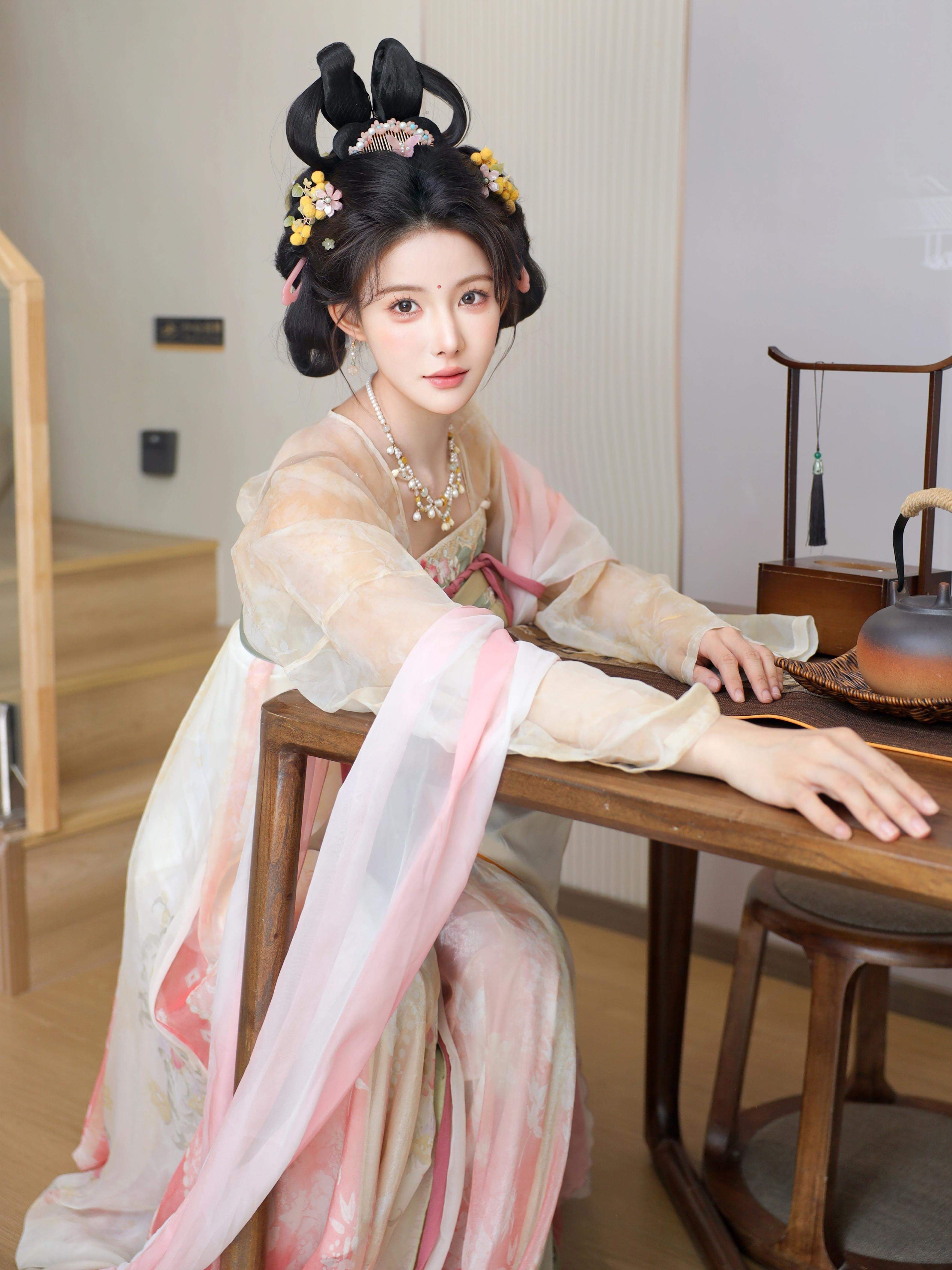 이소아 - 꿈속의 당나라 112P