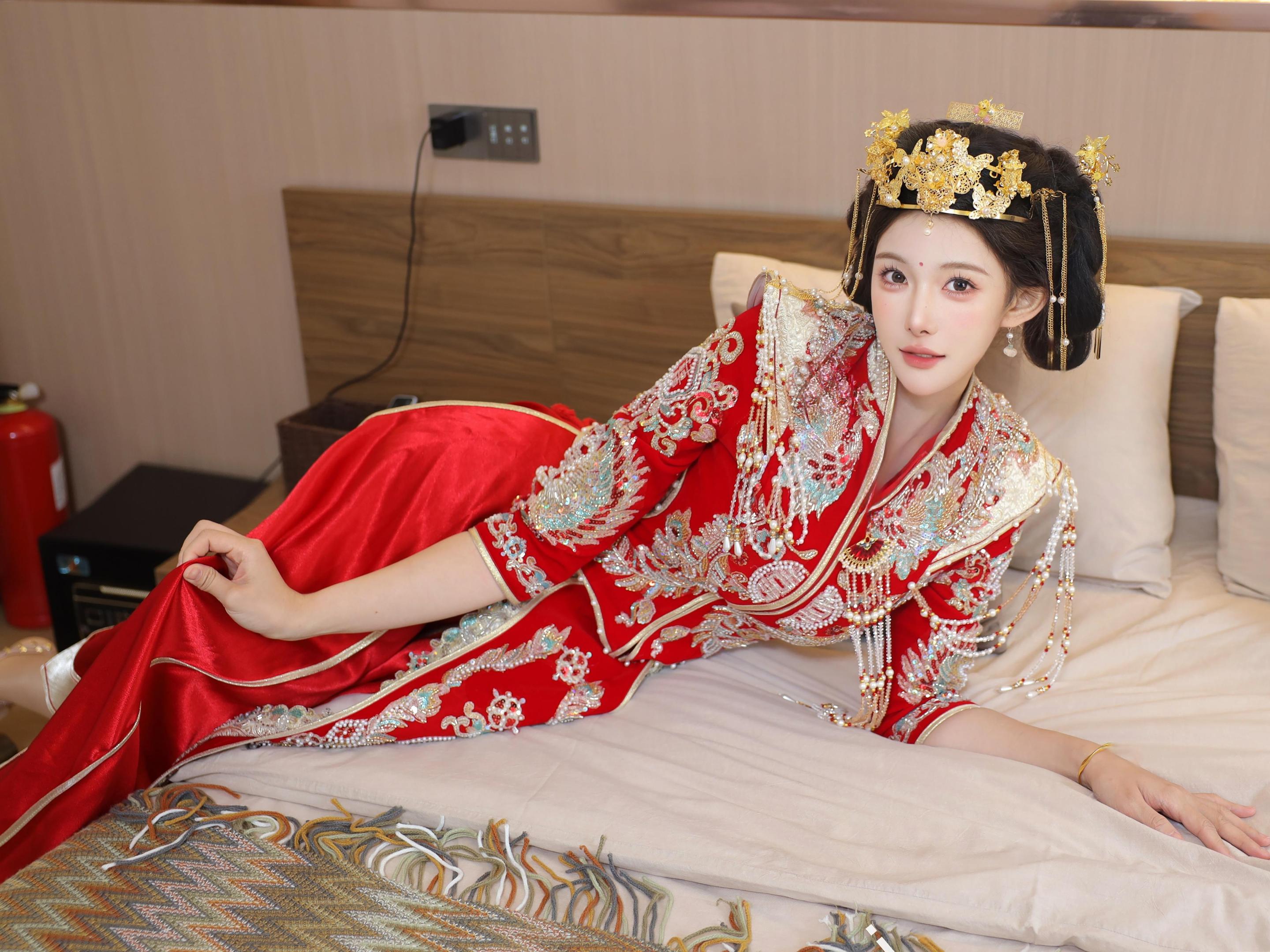 Lê Sương Nhi - Tú Hòa Phục 113P