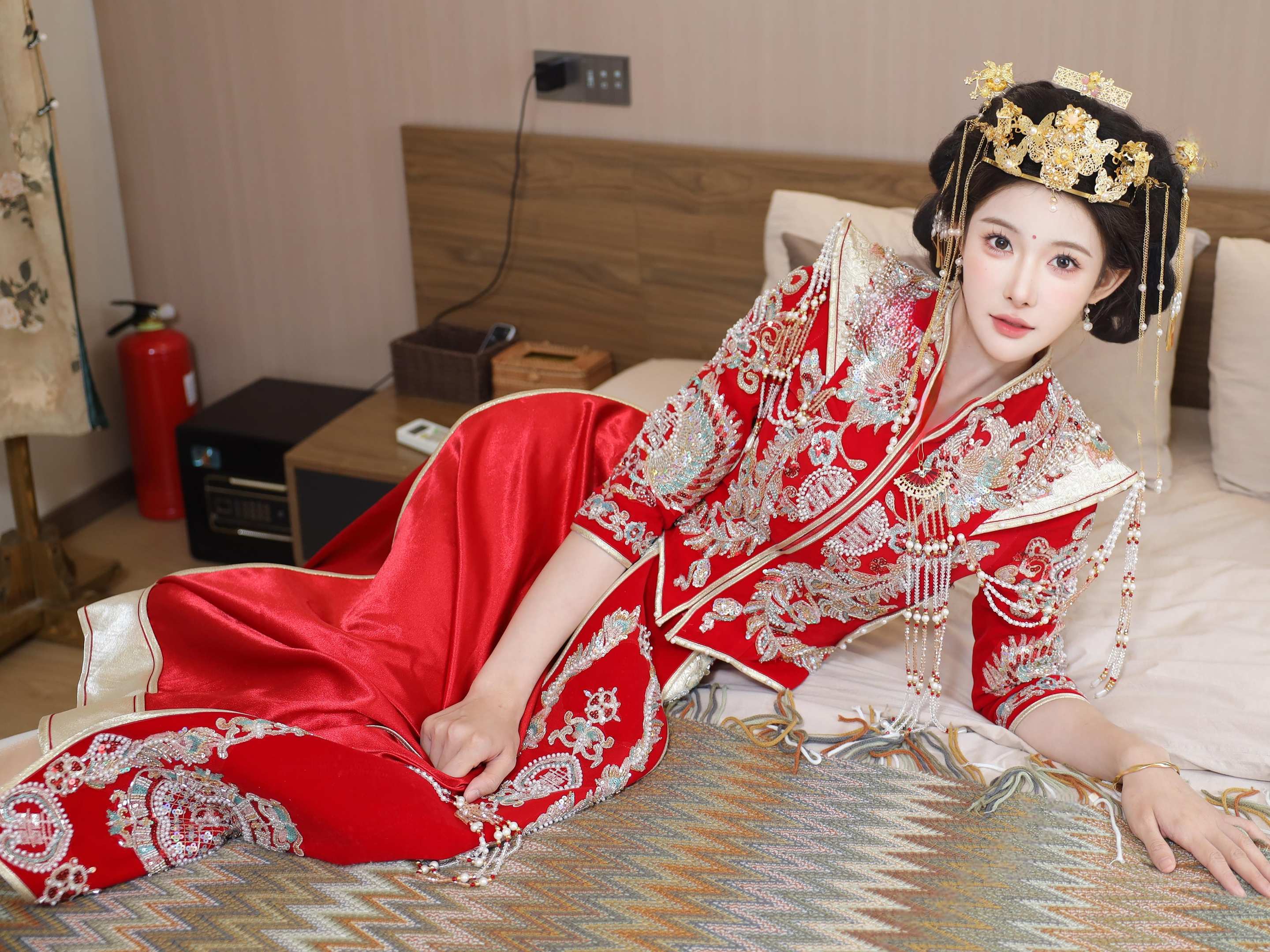 Lê Sương Nhi - Tú Hòa Phục 113P