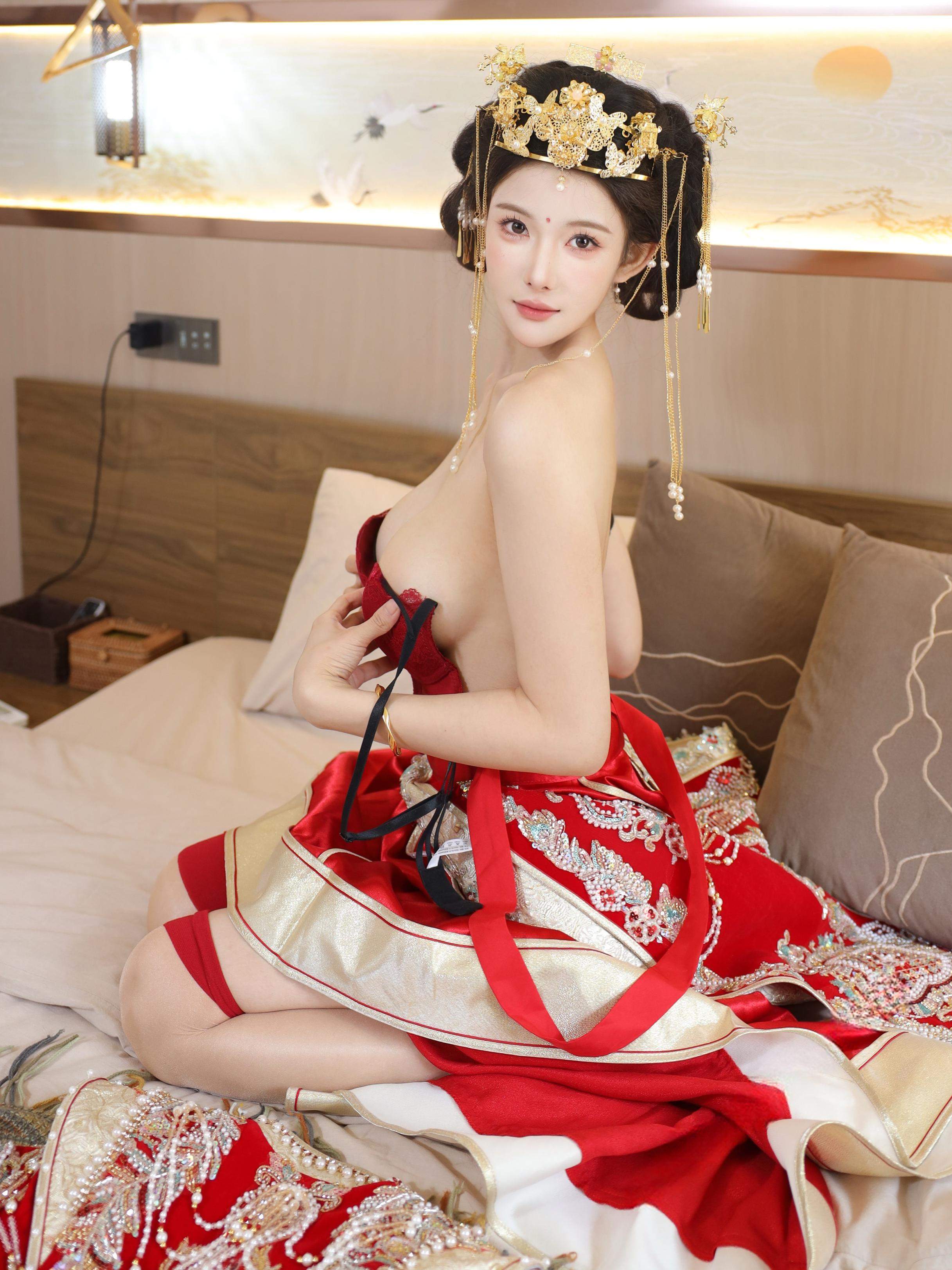 Pear Frost - Xiuhe Clothing 113P