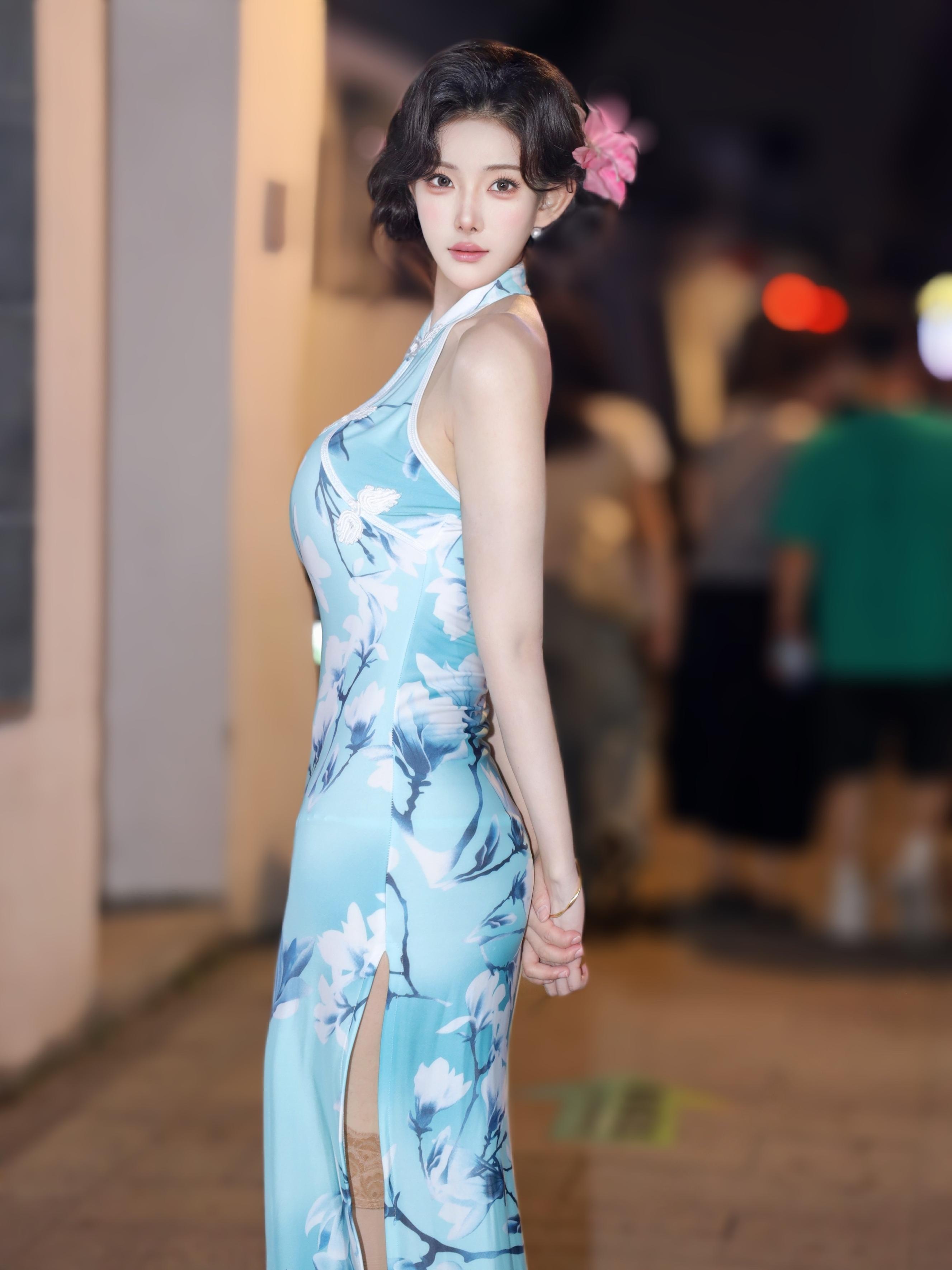 Pear Frost - Sexy Cheongsam Silk Stockings 118P