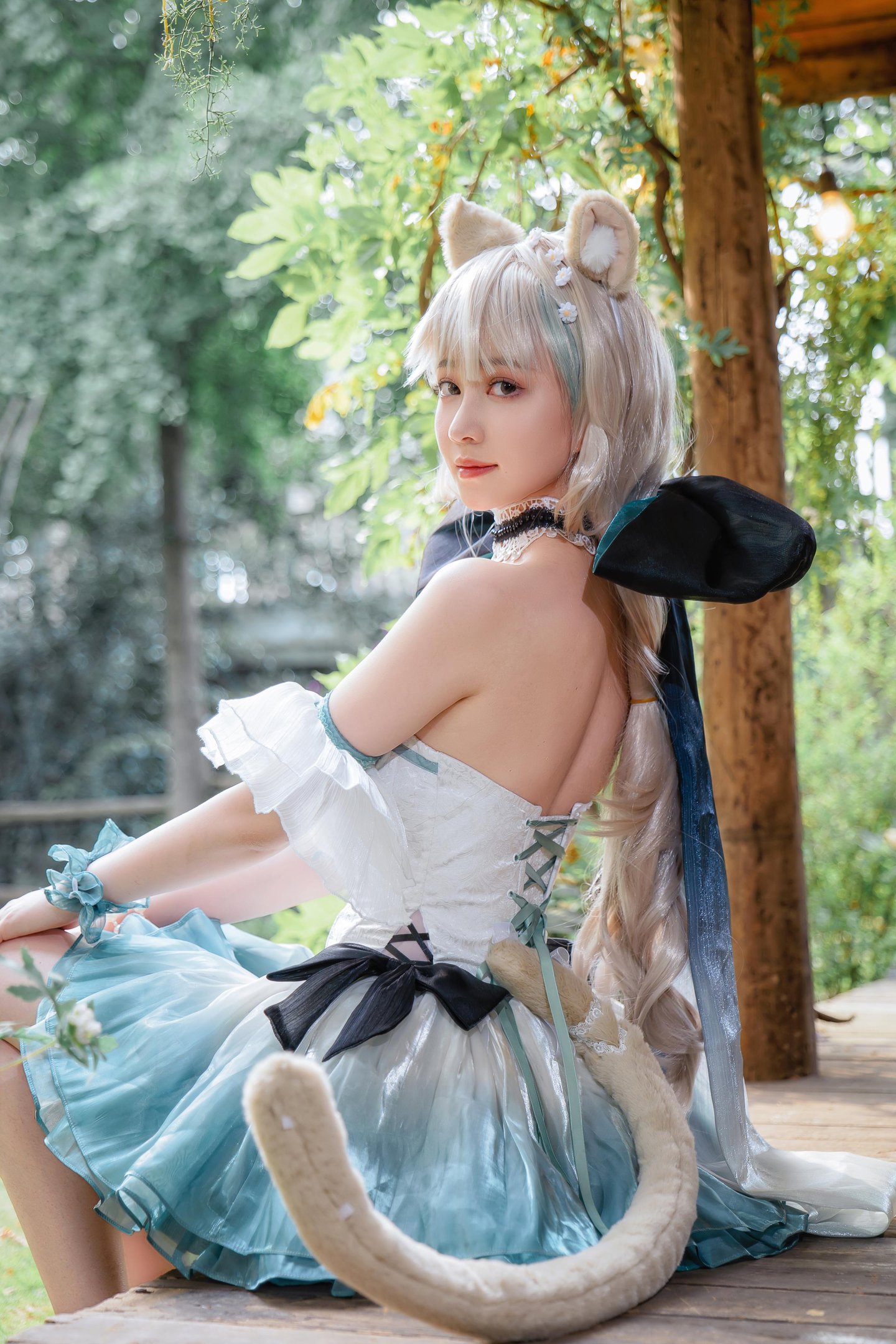 Niannian Nnian リネット 屋外ミニスカコスプレ写真