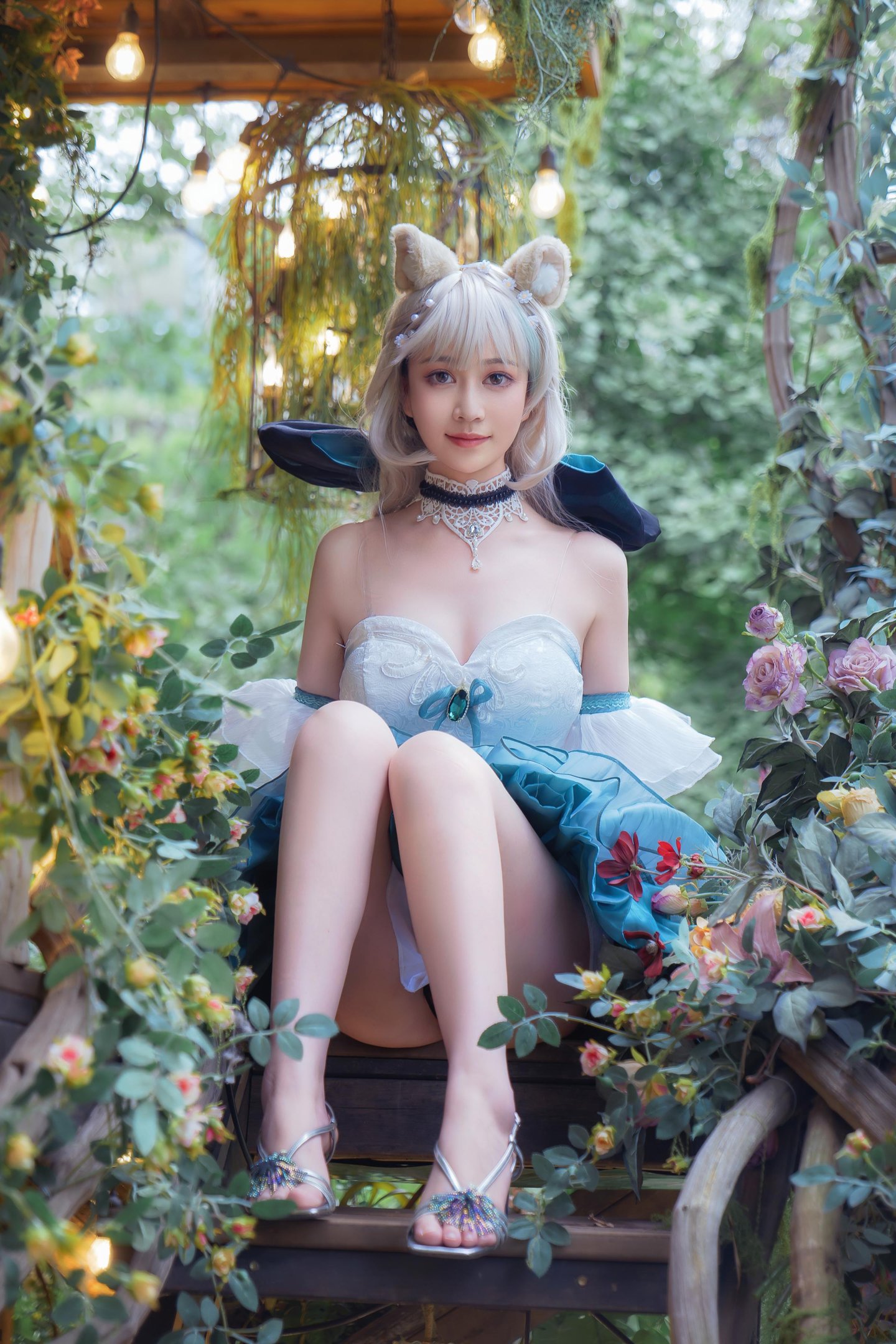 Niannian Nnian リネット 屋外ミニスカコスプレ写真