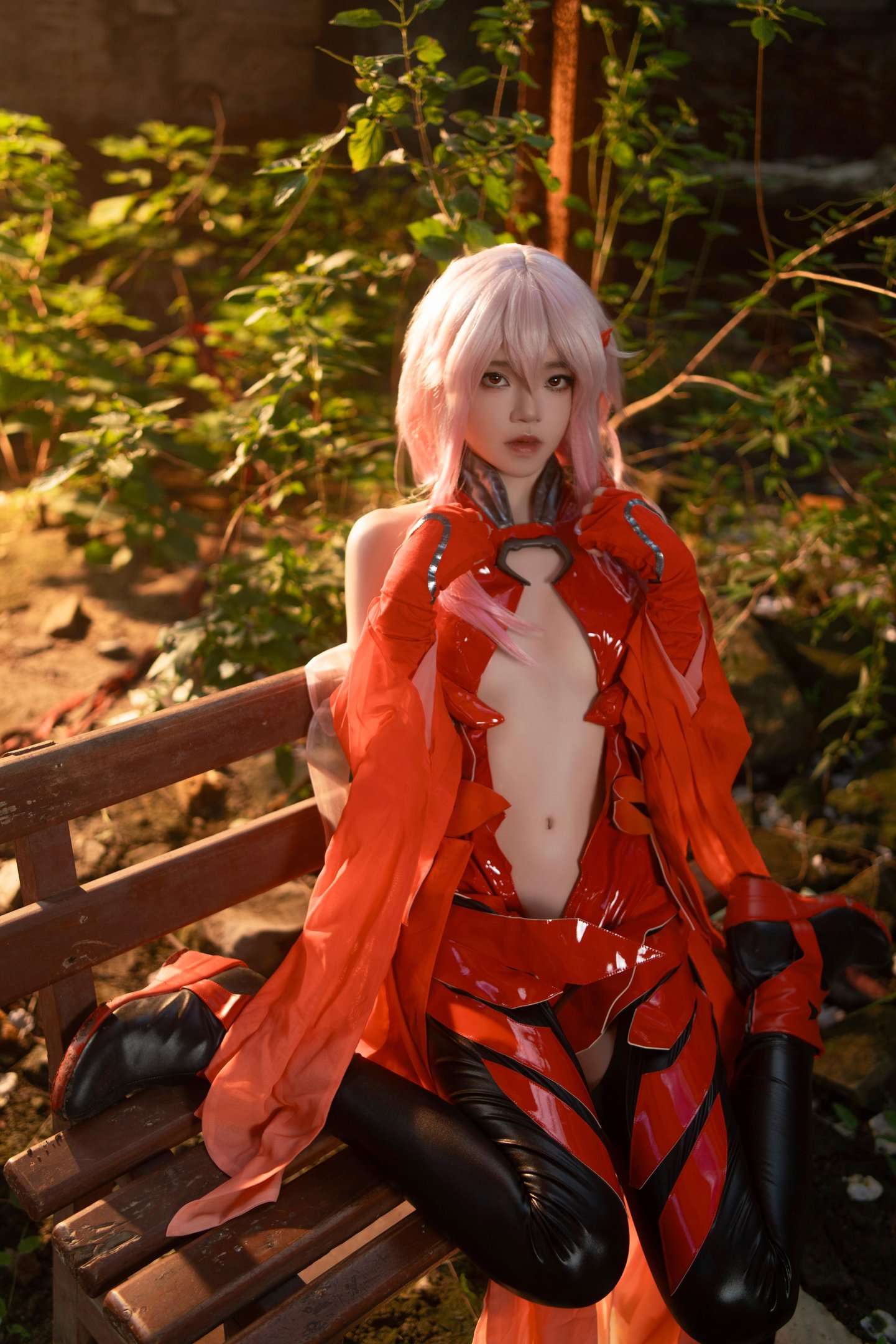 桜桃喵 – 罪惡王冠 楪祈 48P1V