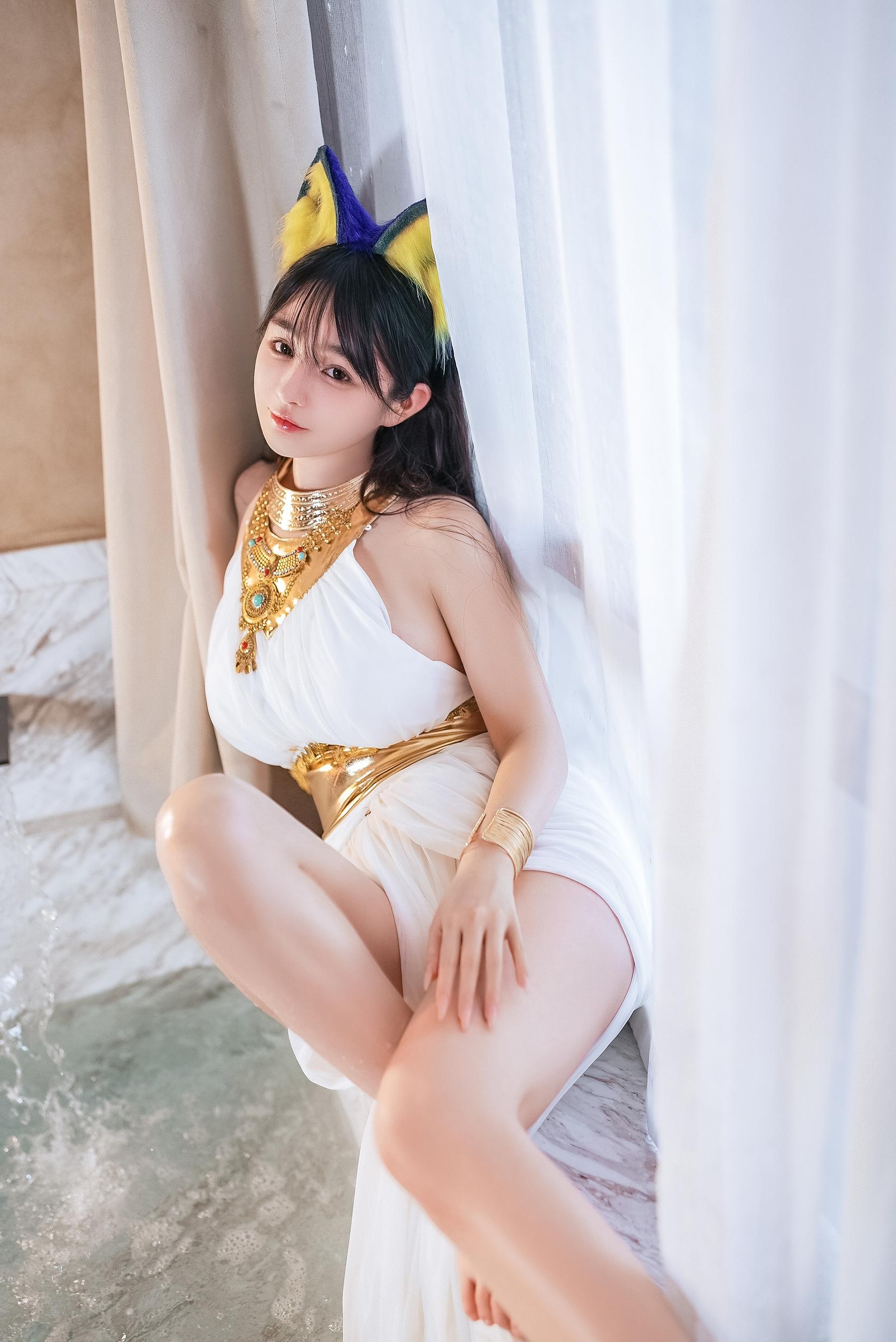 Sakurazaki Nene - White Catgirl 132P