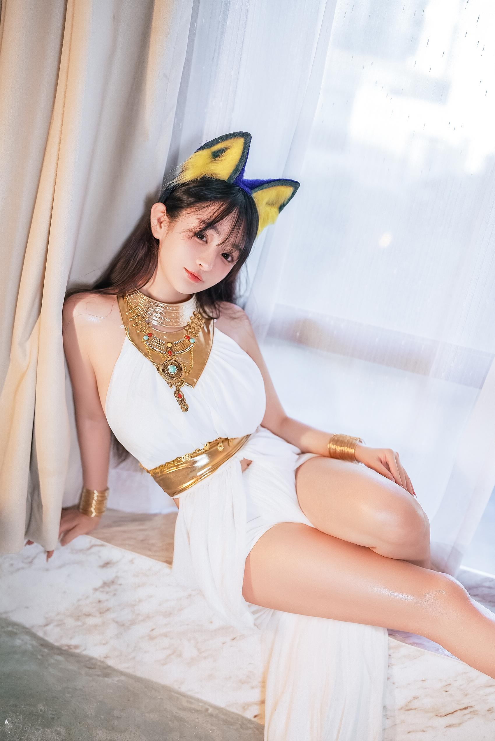 Sakurazaki Nene - White Catgirl 132P