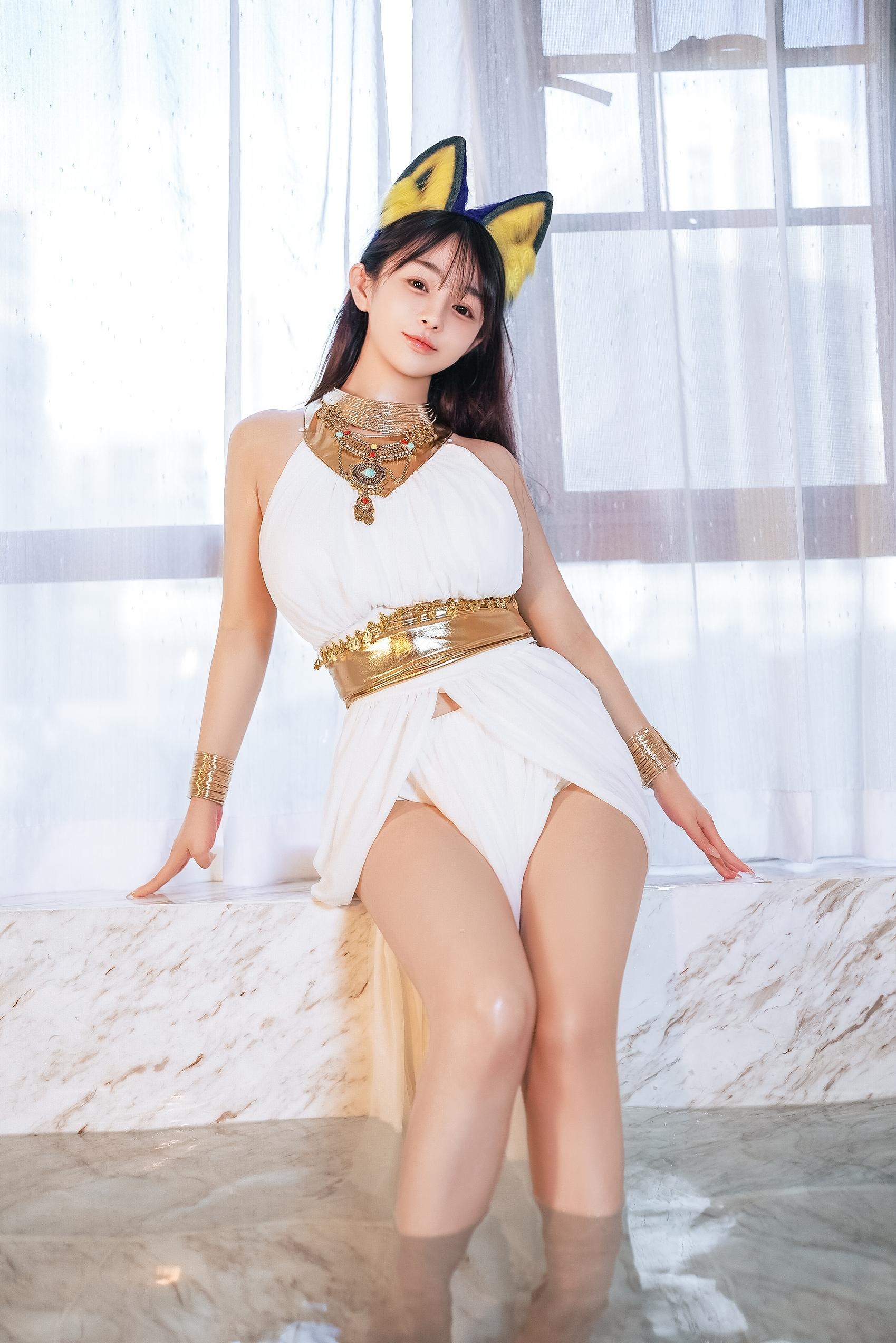 Sakurazaki Nene - White Catgirl 132P