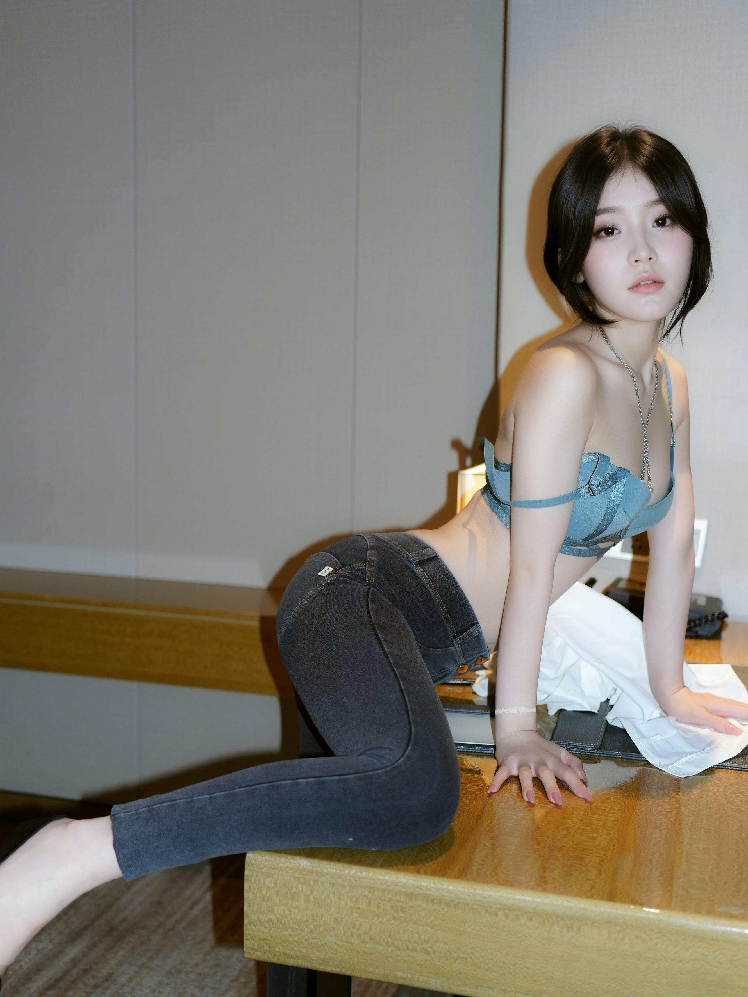 汁汁 - 인턴 여비서 87P