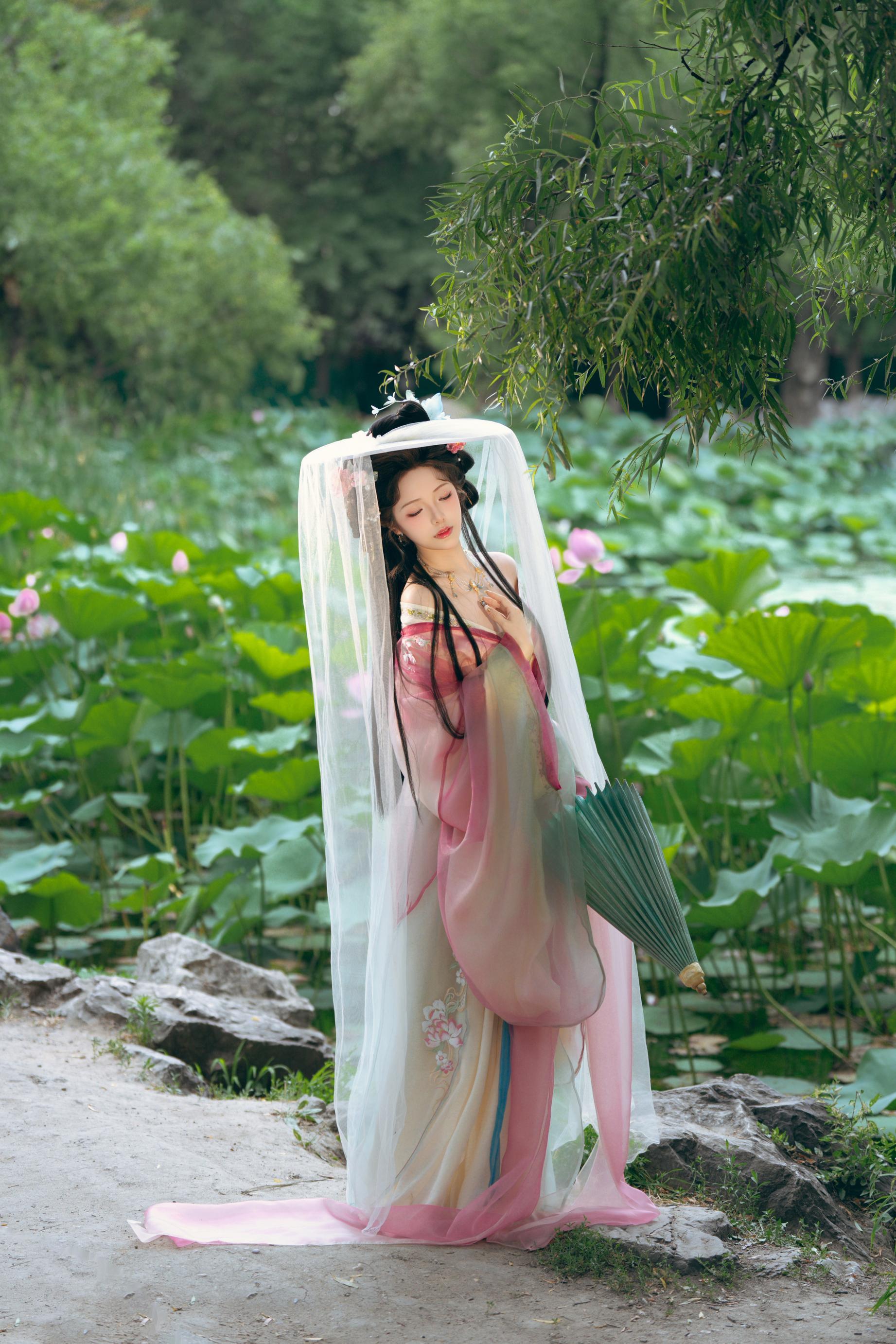 Wenmei's Unreasonable Wishes - Happy Mid-Autumn Festival!
