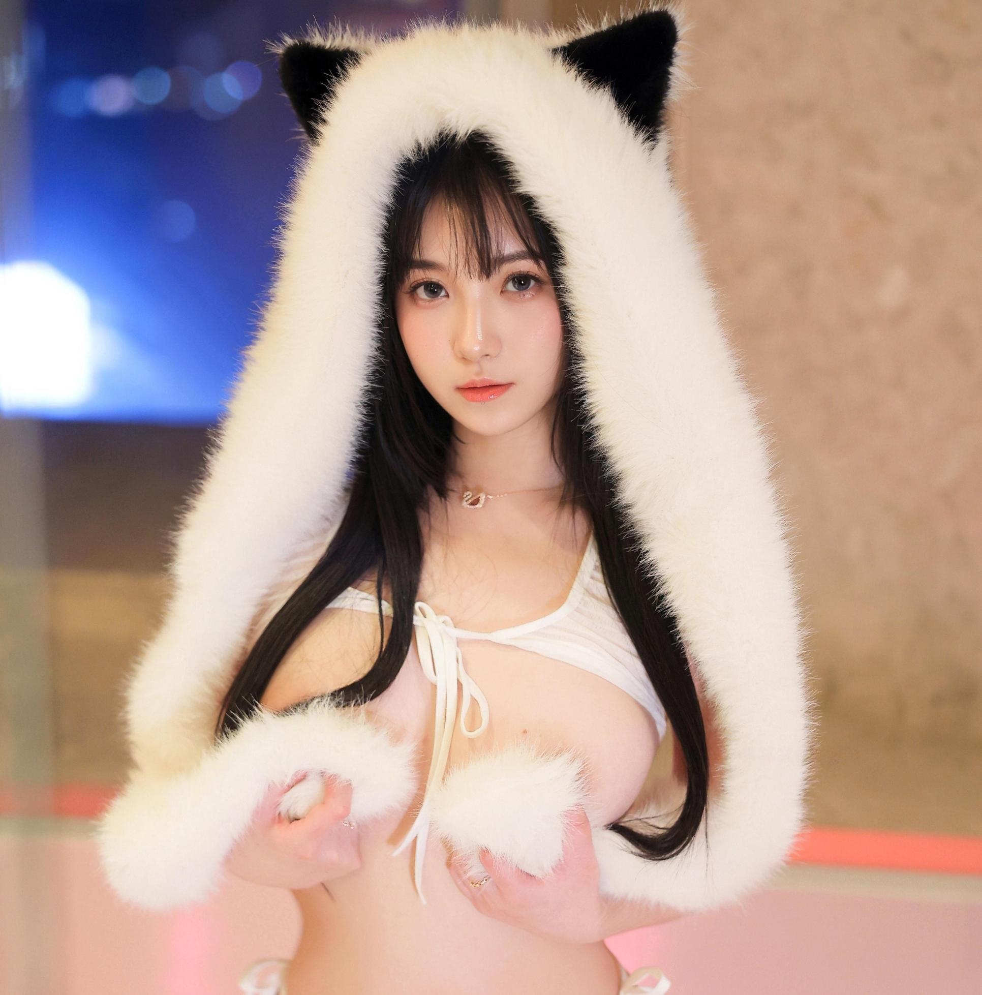 软情 - 白色小猫咪 73P