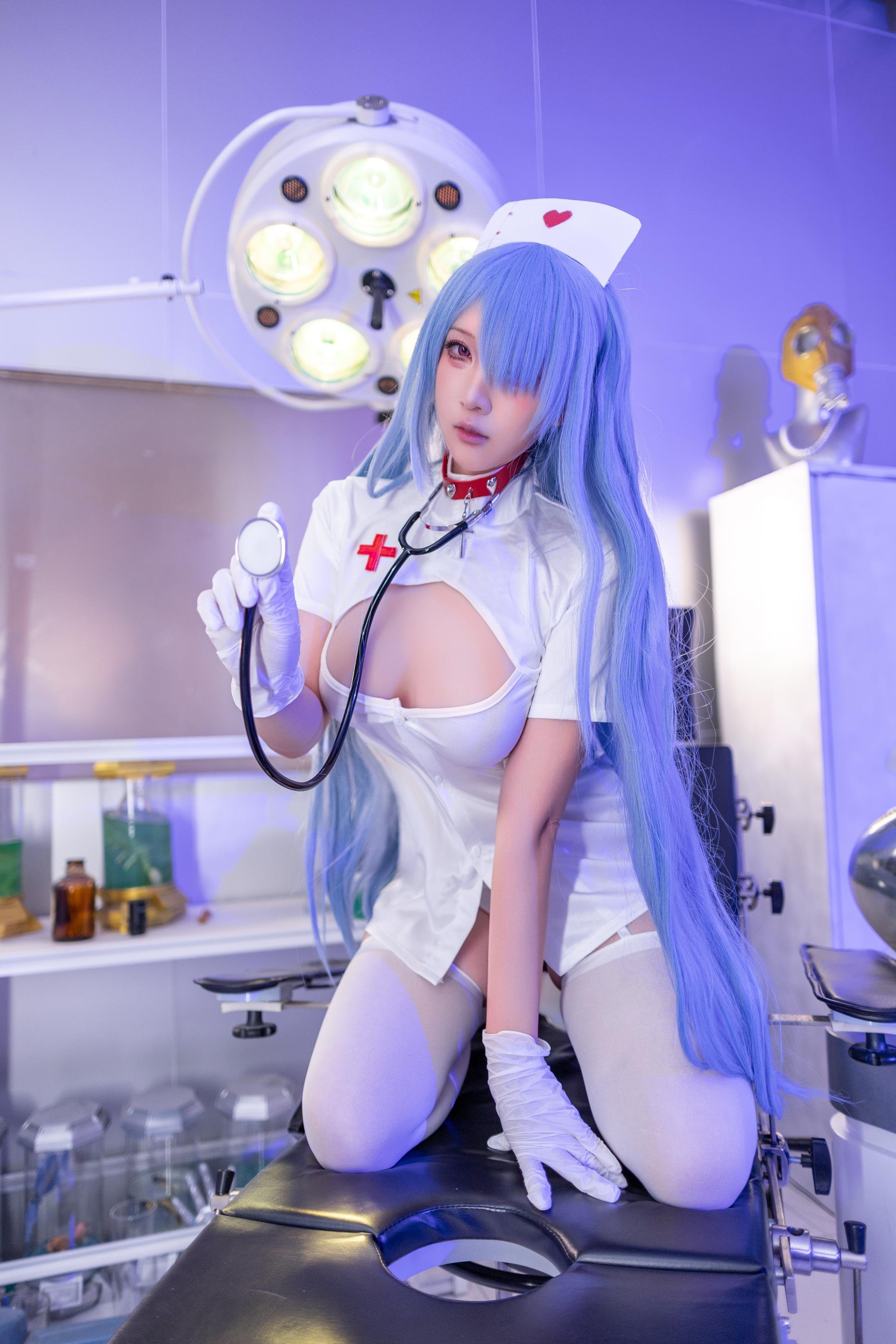 Little and Sweet Wine - Nurse Voroshilov