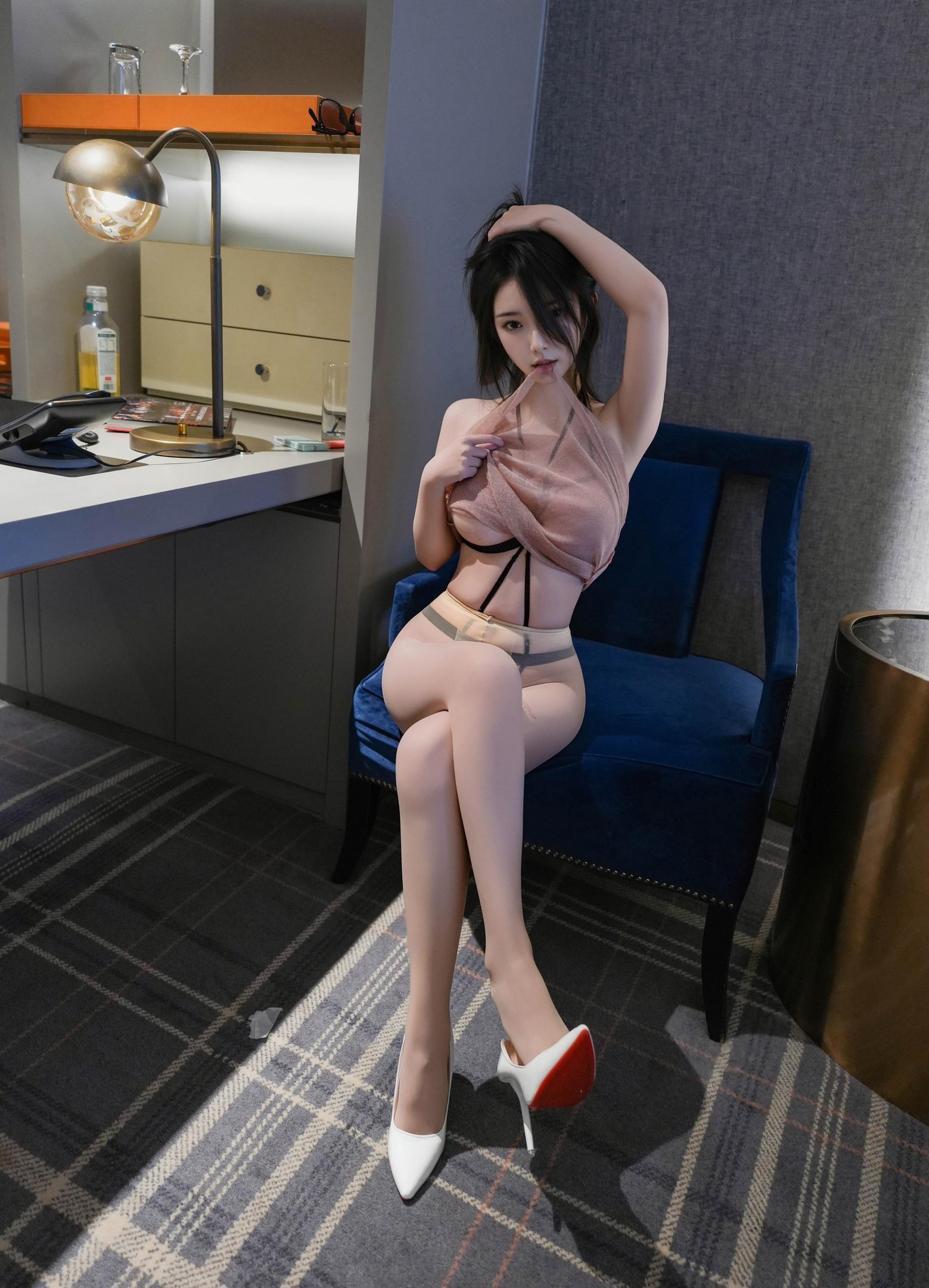 烧烧小桃 - Tân Nhân Hoàn Hảo Lộ Diện