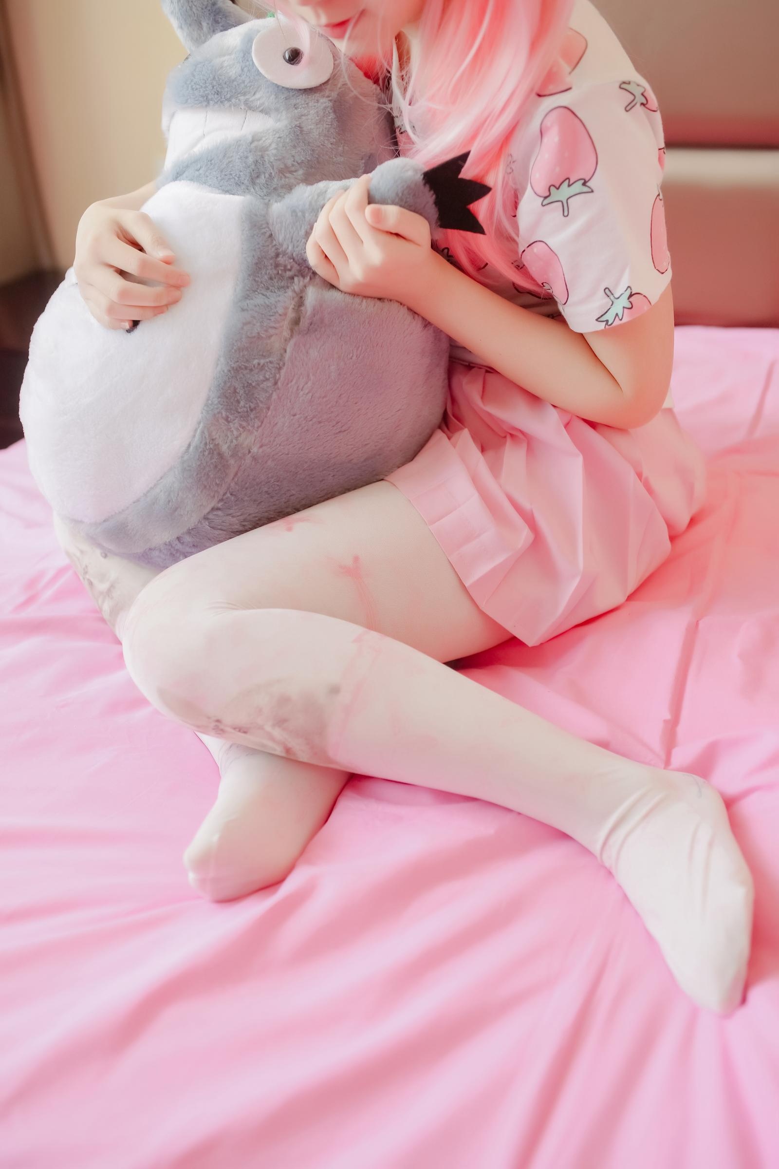 Shojo Eiga 龙猫与少女 Photo Set 90P