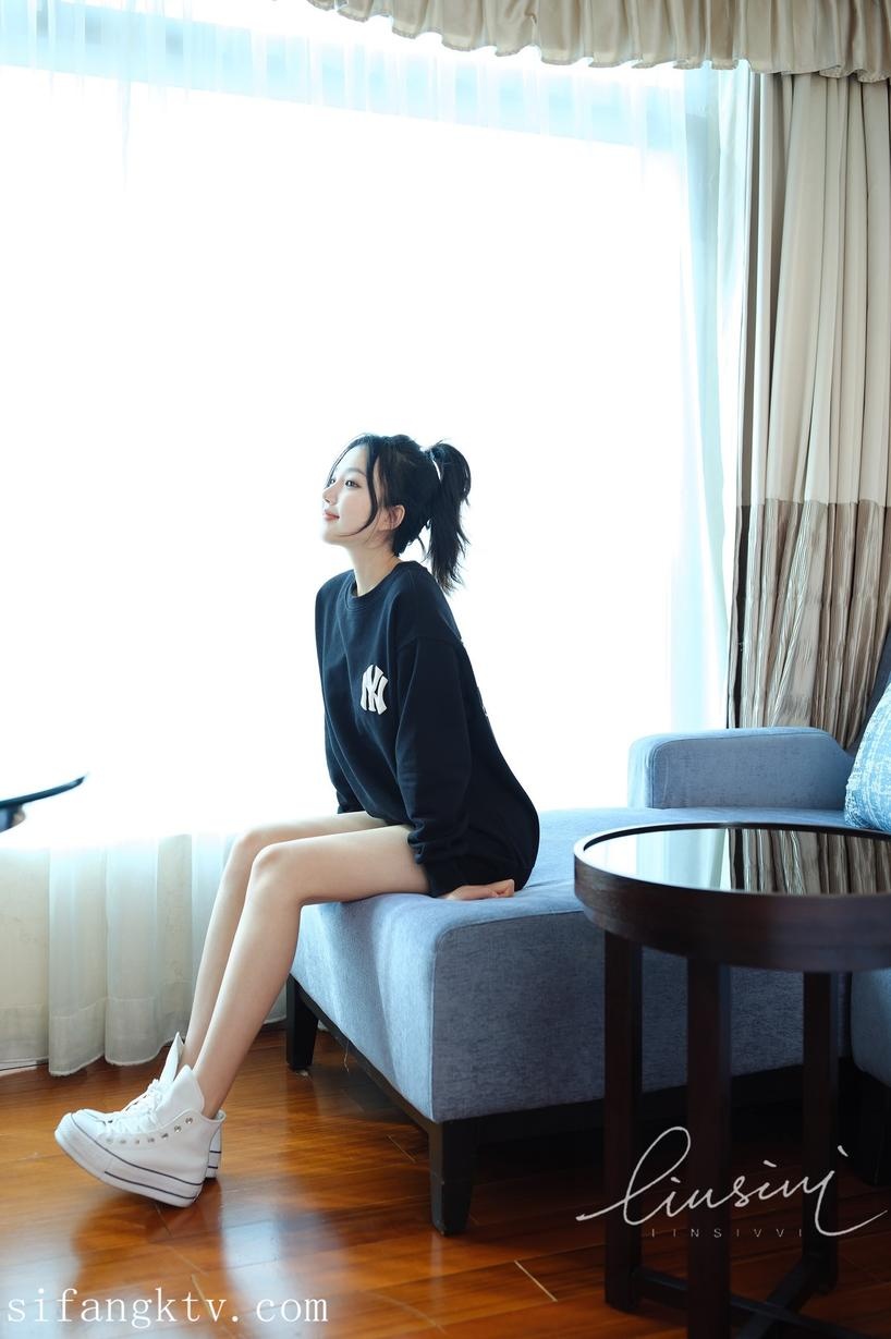 林希威 - Tác phẩm của bậc thầy nhiếp ảnh nghệ thuật gợi cảm 32P