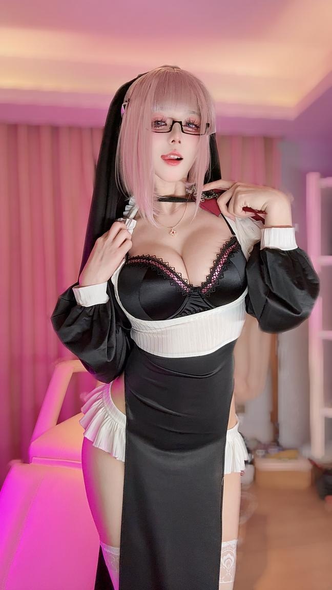 Bo cosplay Jiu Yan Nun 2 tat trang 24P1V