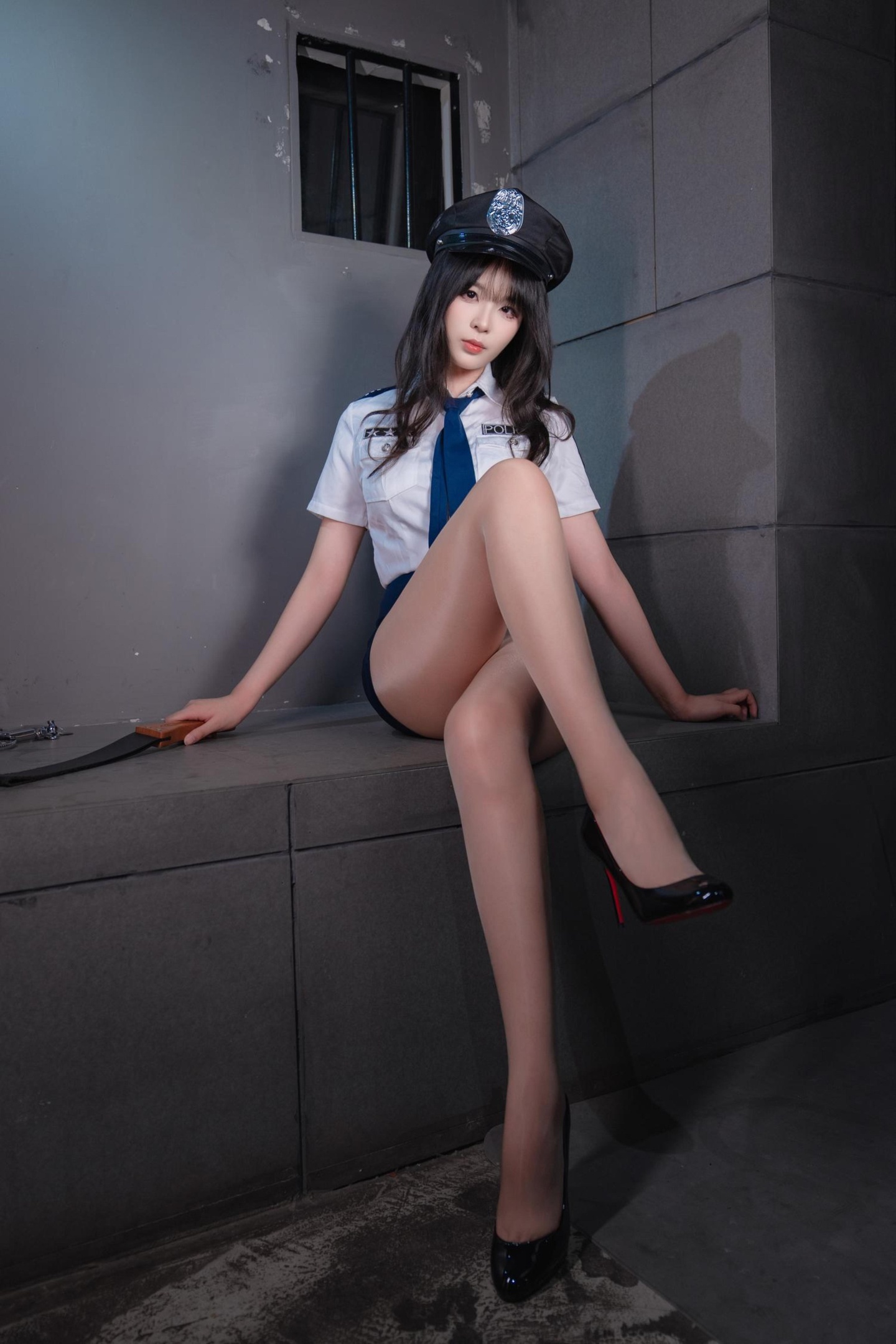 轩萧学姐 - 女警官 170P