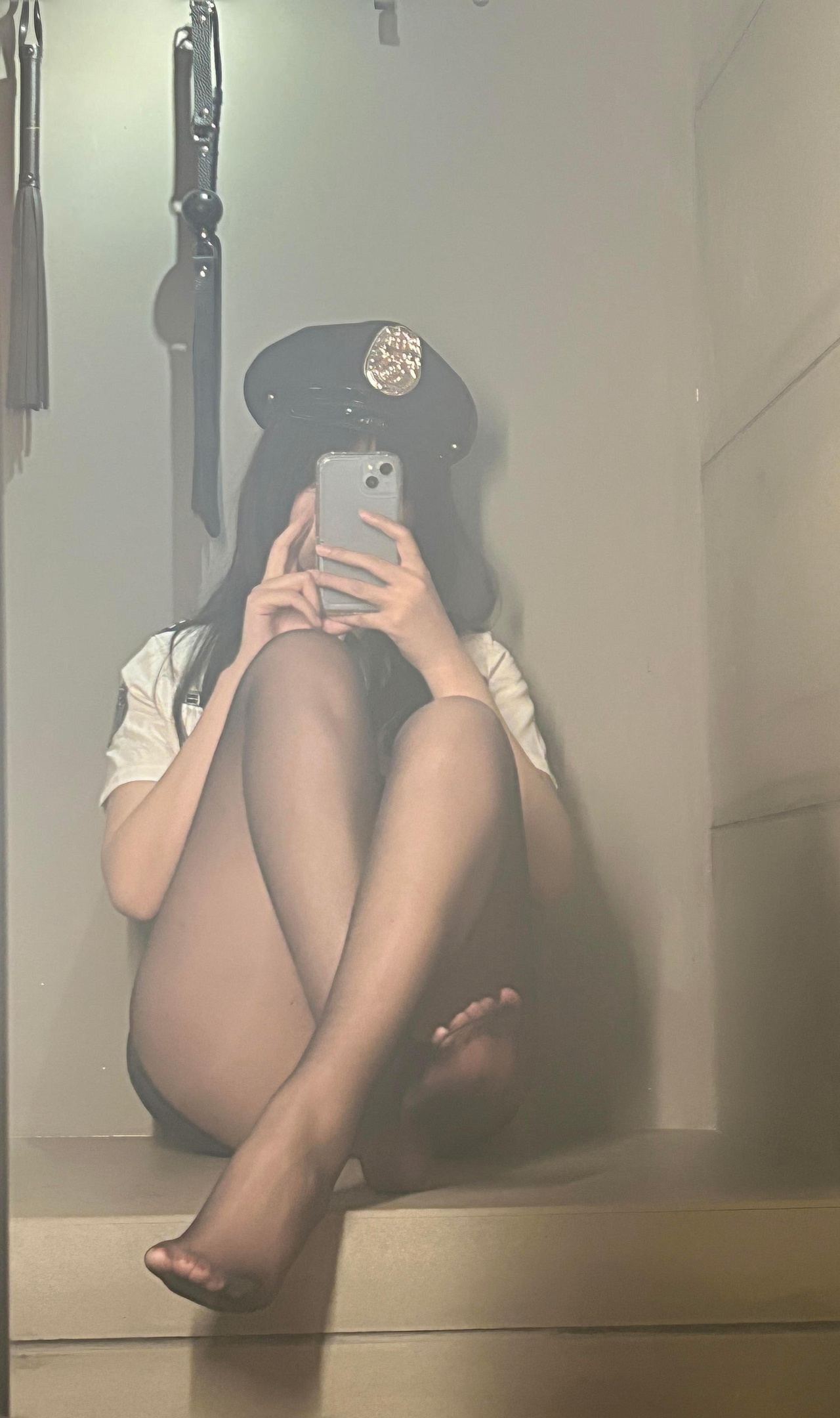 Xuan Xiao Senior - Female Officer 170P
