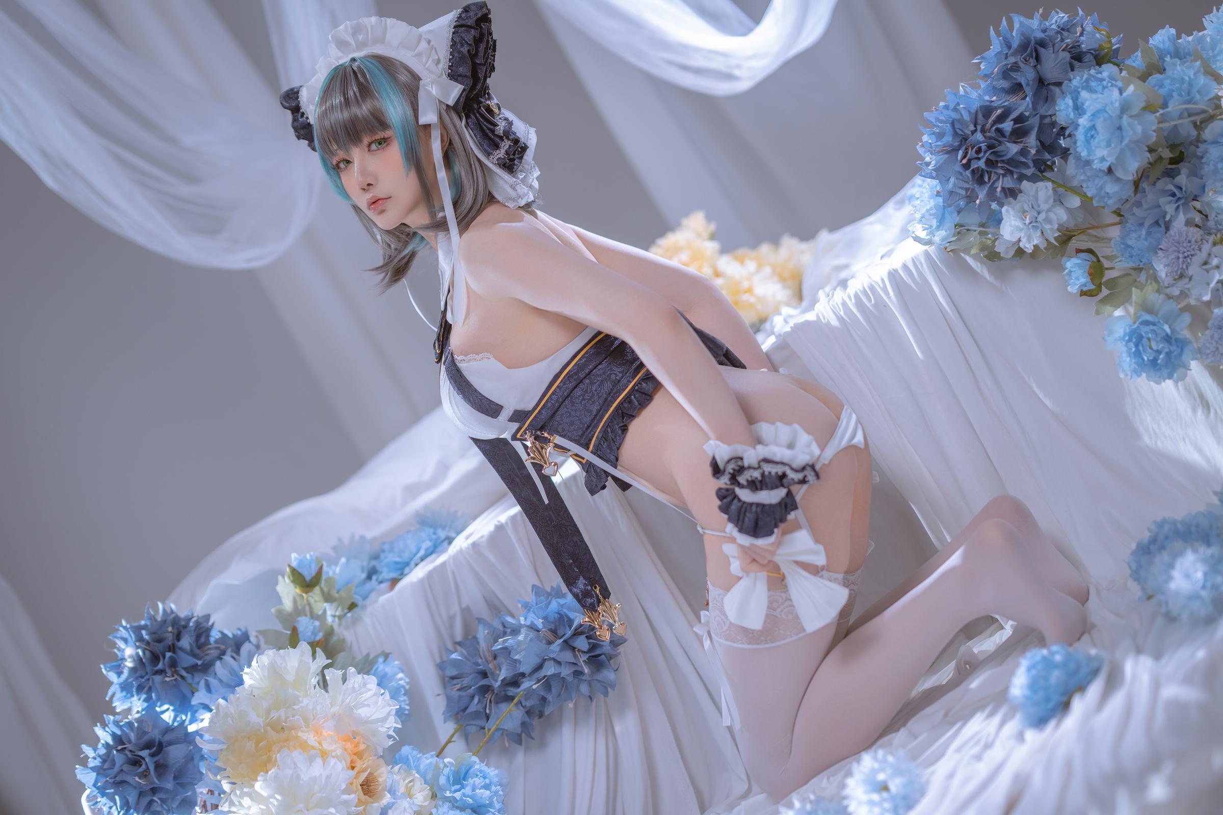 Hoshilily Azur Lane Cheshire 1V Cosplay Gallery