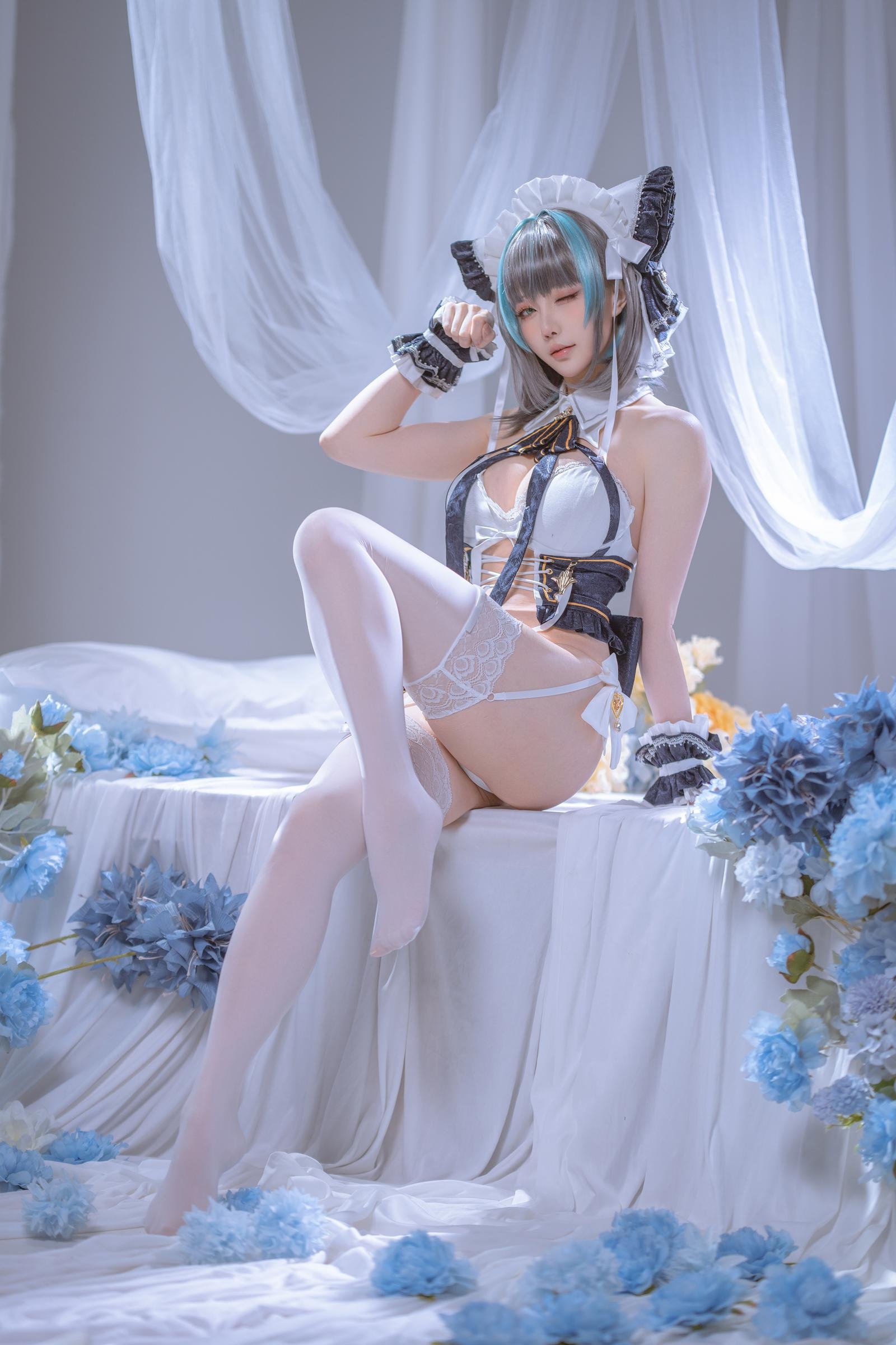 Gallery cosplay Hoshilily Azur Lane Cheshire 1V