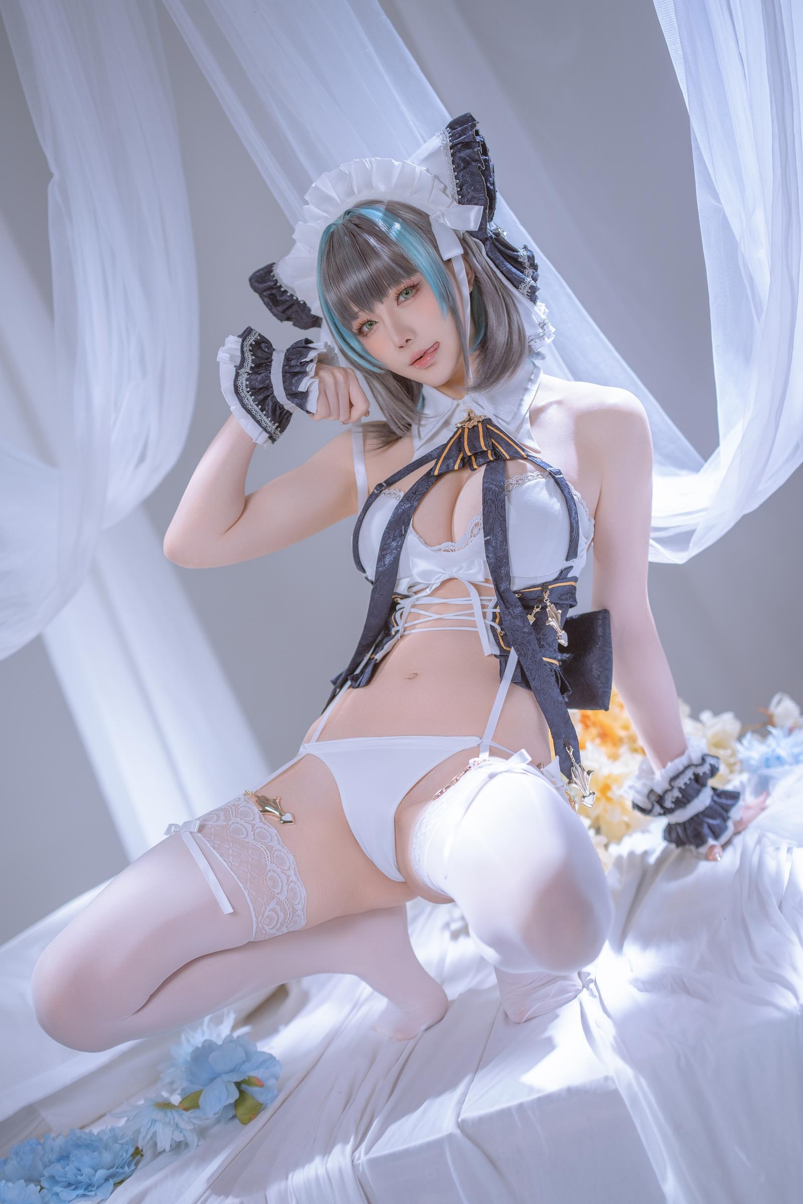 Gallery cosplay Hoshilily Azur Lane Cheshire 1V