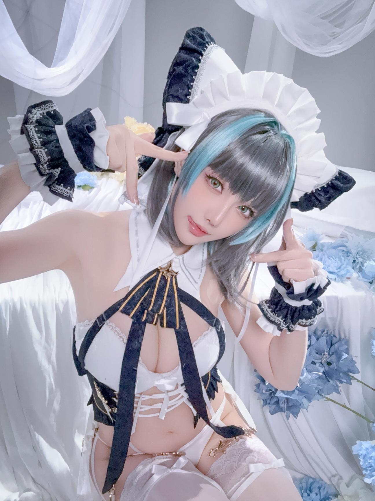 Hoshilily『アズールレーン チェシャー』1Vコスプレ写真