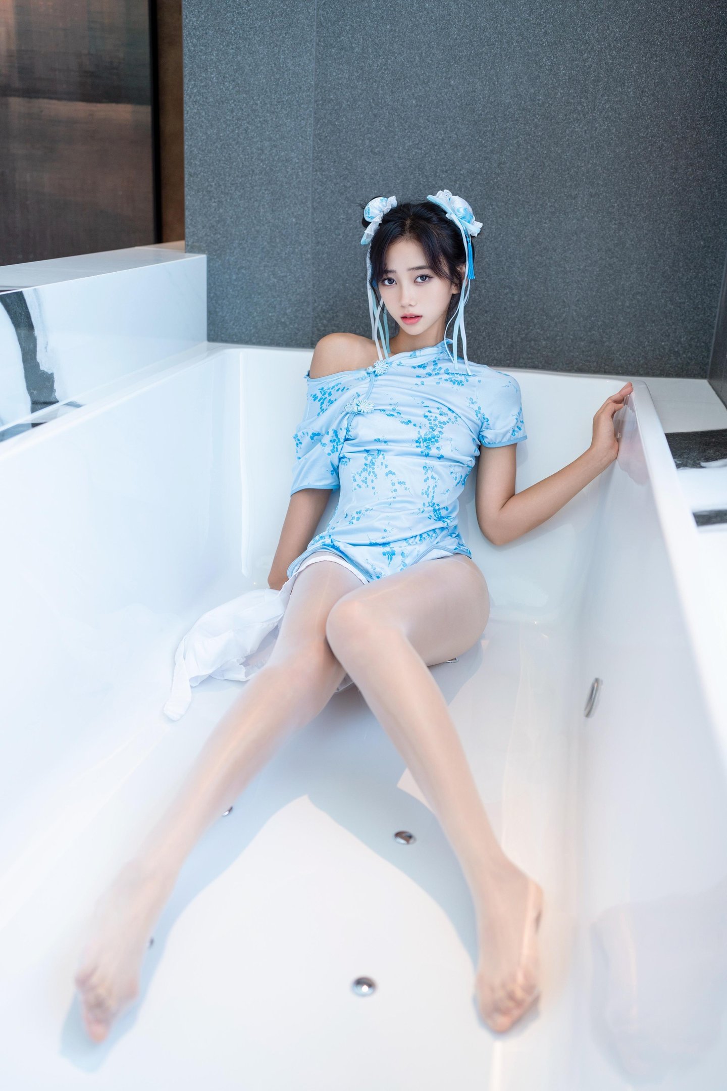 時安安 - 春麗 90P