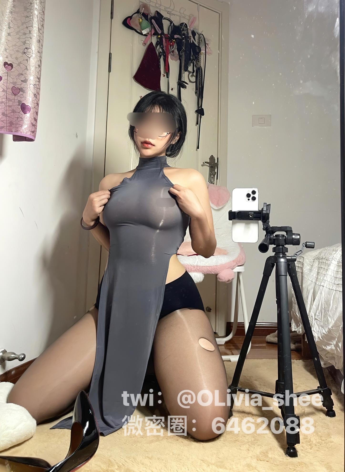 Oliviaxx - Bộ sưu tập nữ thần mông đầy đặn trong phòng gym 153P4V