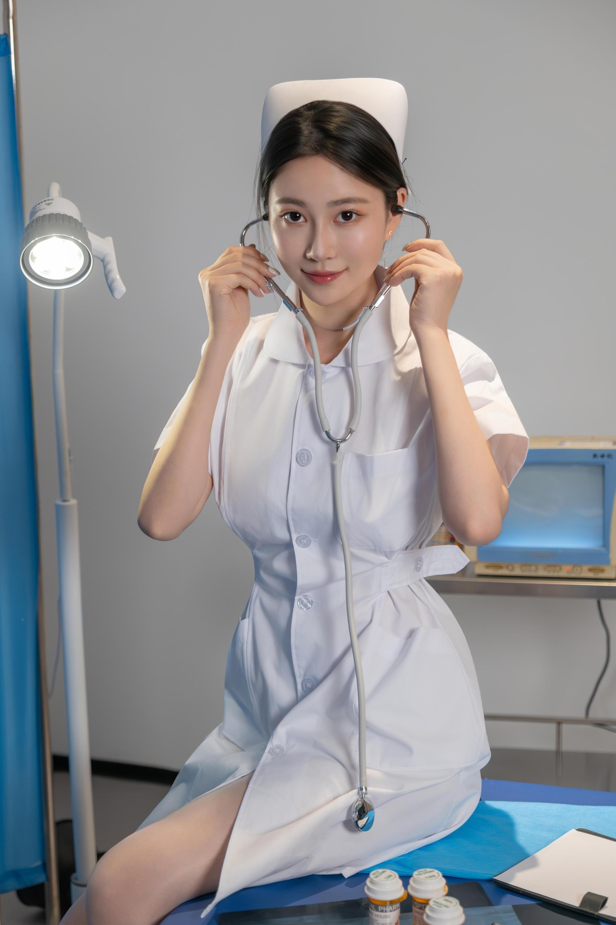 年年Niannian - 看護師長の秘密 88P