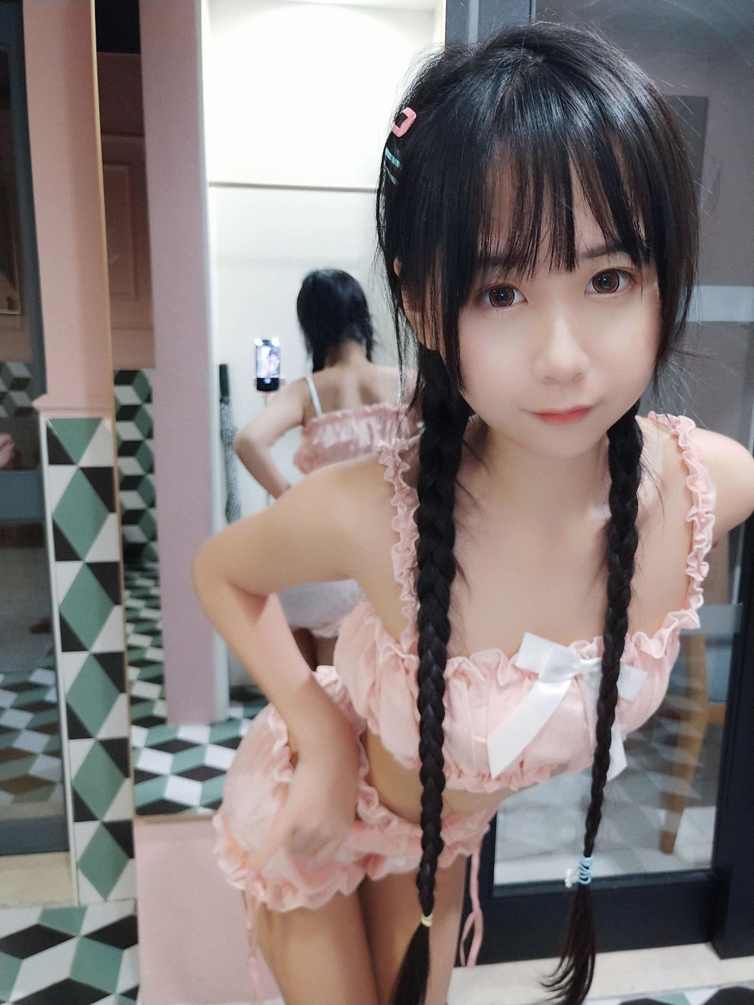 萌芽儿o0 - 南瓜睡衣 27P