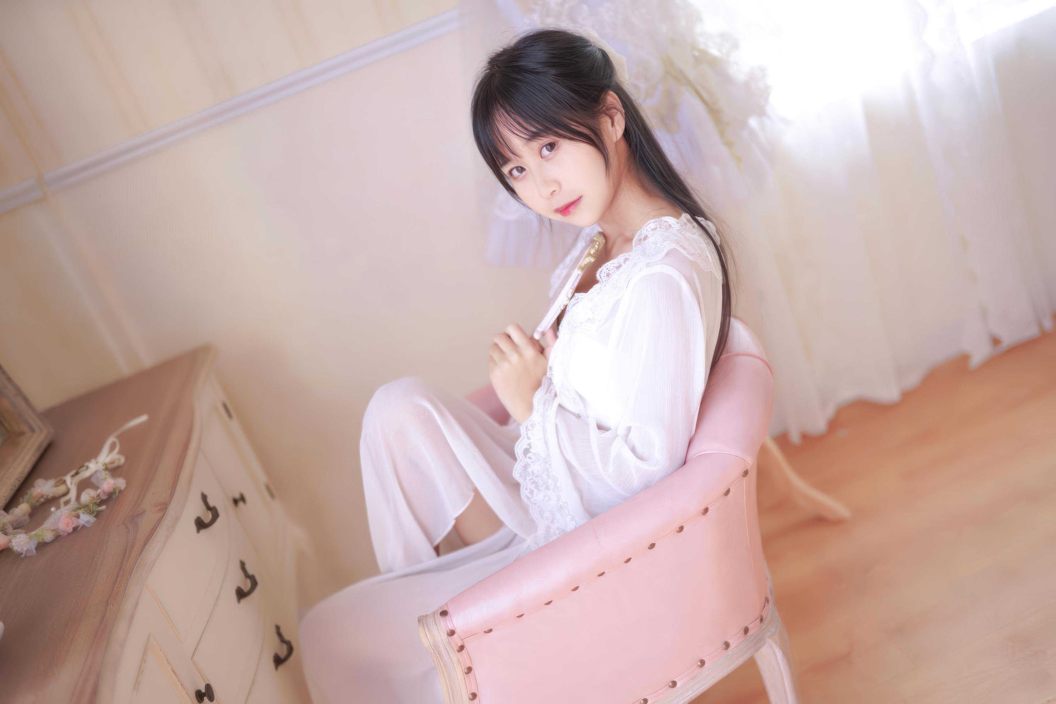 萌芽儿o0 - Trà Trắng Thanh Nhàn 22P